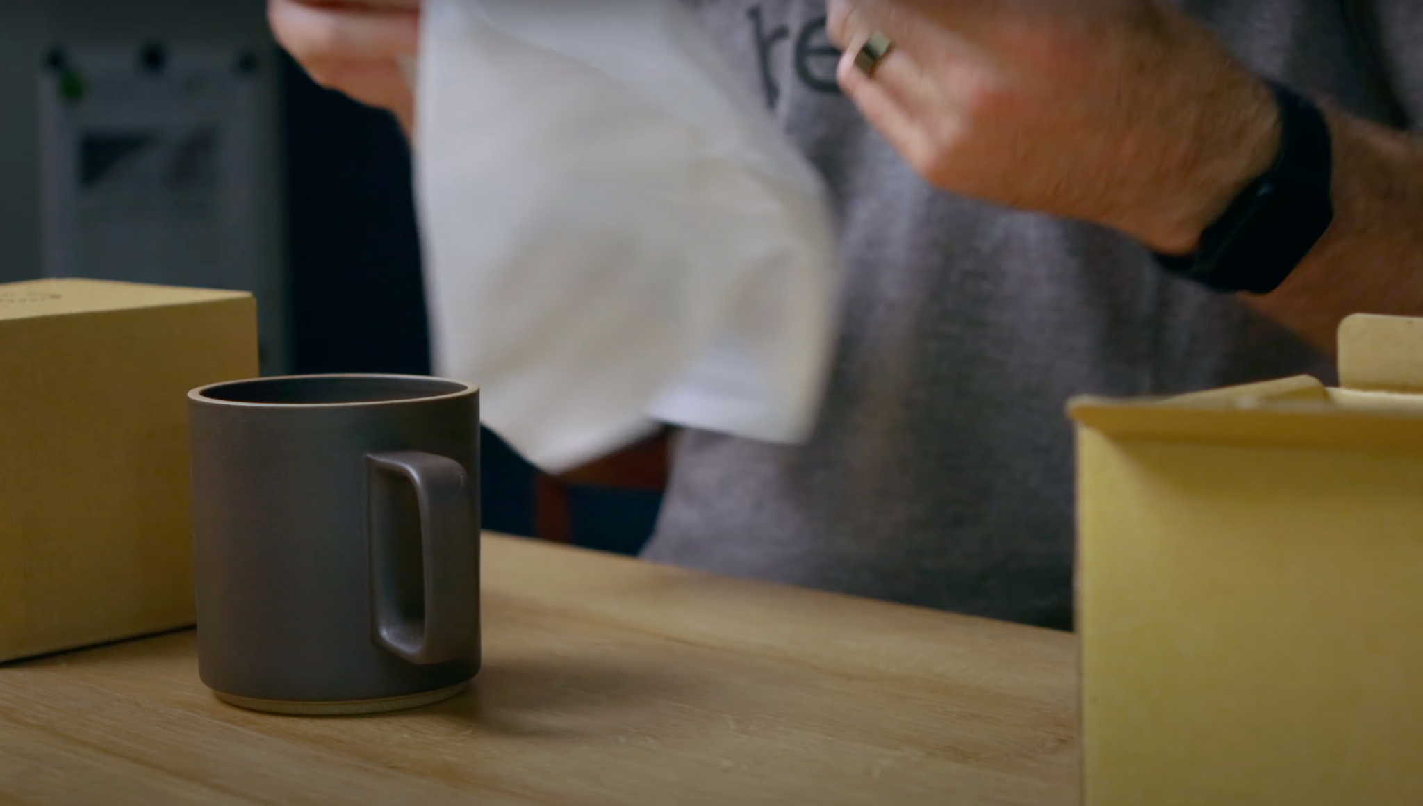 Feier: Auspacken der Hasami-Kaffeetasse 