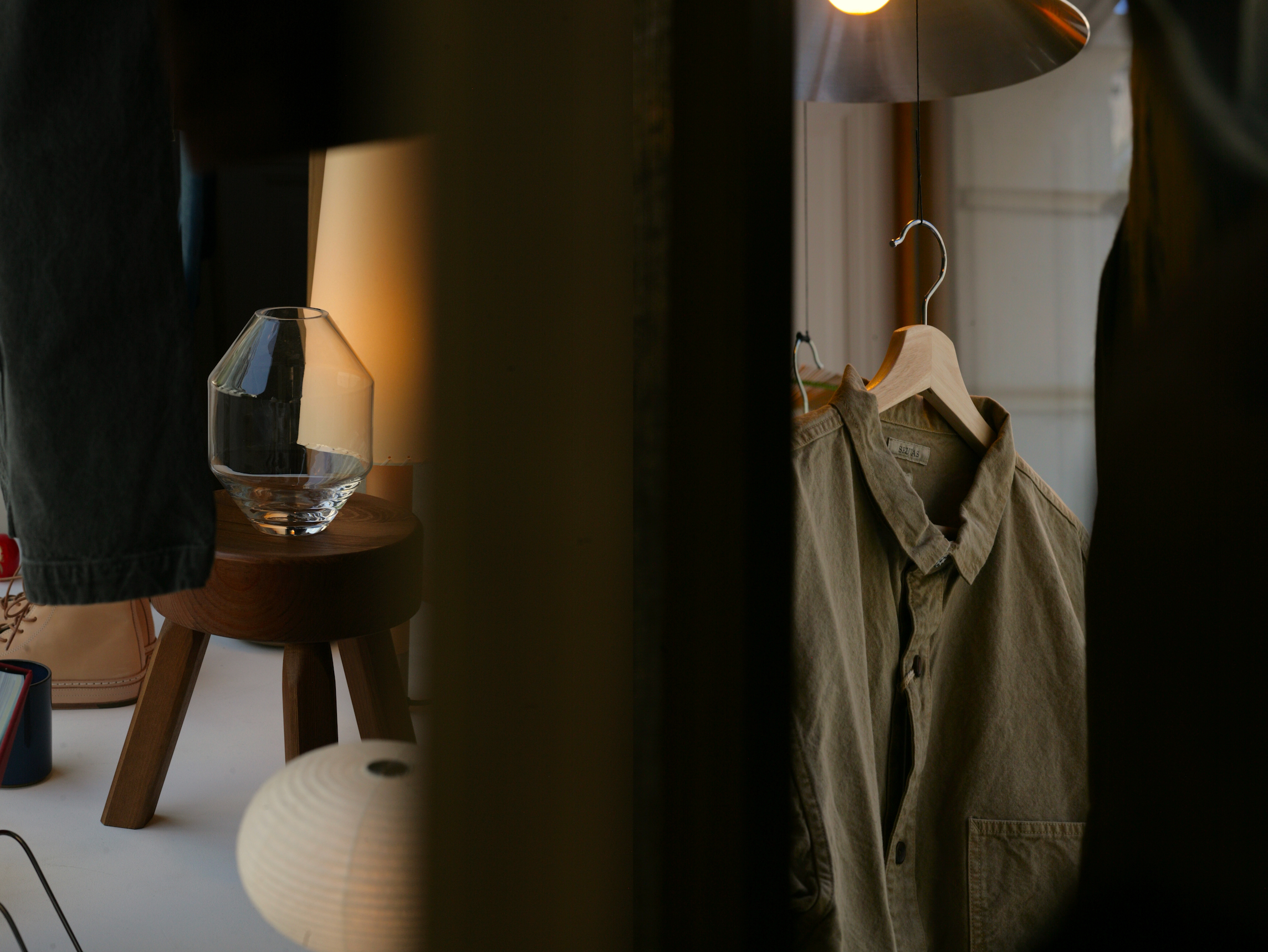 Spring Summer 2025 - Vitrine Curation