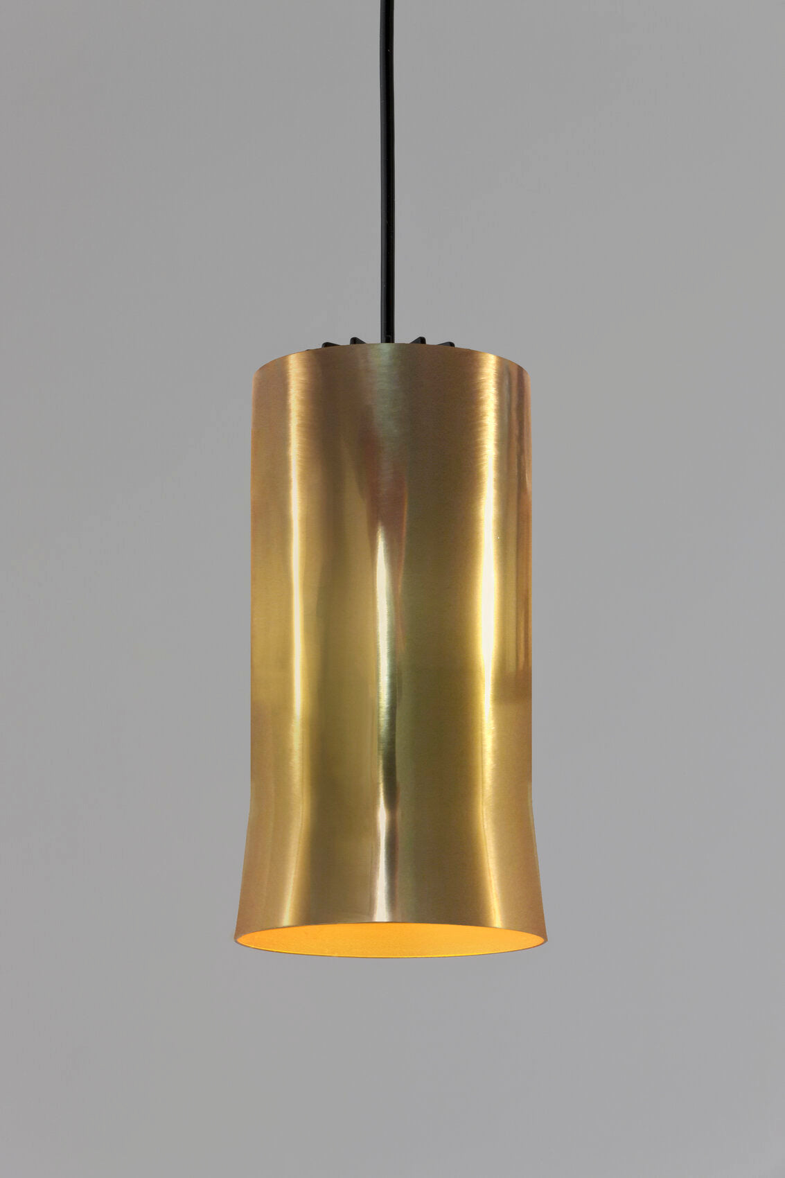 Cirio Simple Pendant Lamps in Porcelain or Brass - Tempo