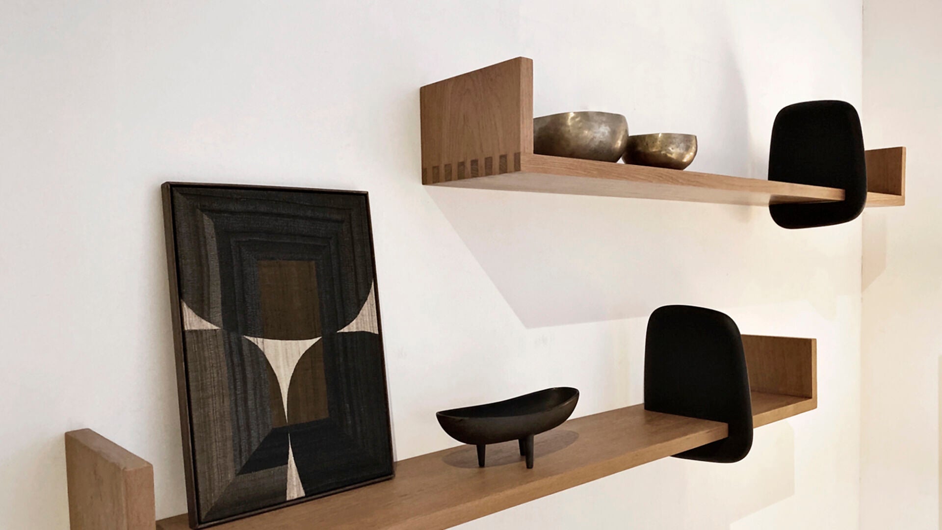 x+l 07 Bookshelf - Tempo