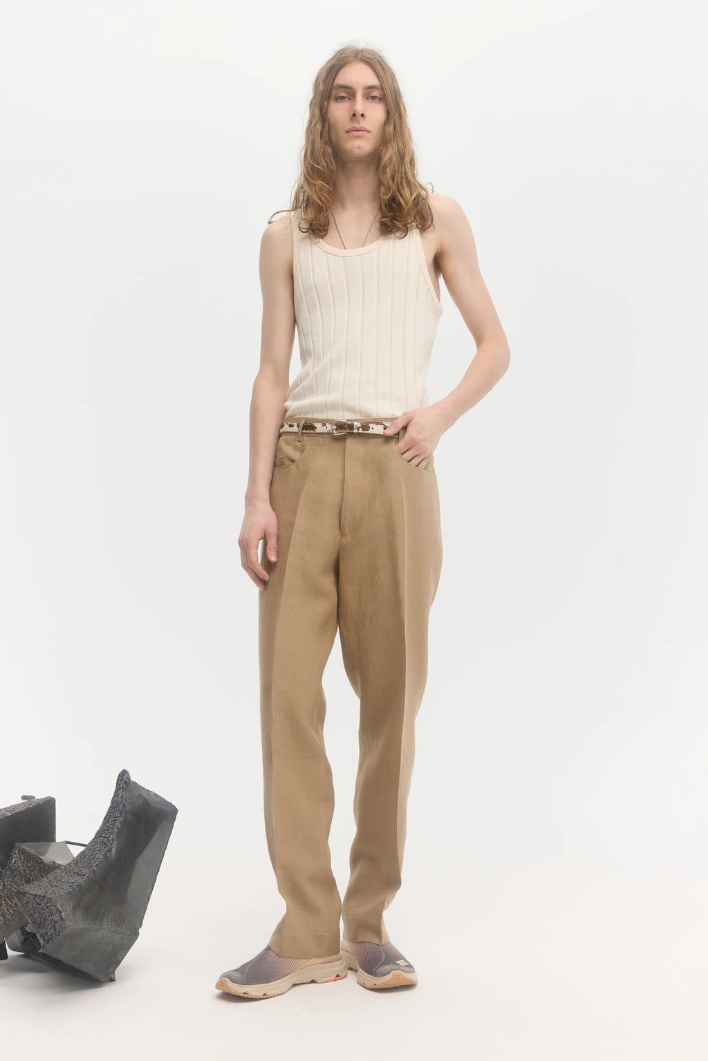 École de Pensée - Dark Sand Linen Straight Center Press Trousers - Tempo