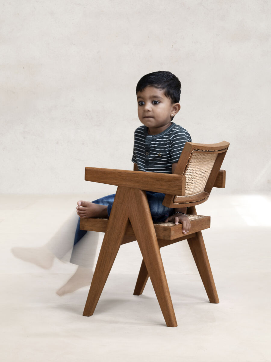 Office Chair V Leg - Children's Edition by Pierre Jeanneret & Chandigarh Collective - Tempo