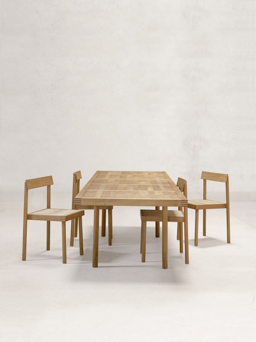 Nandi Dinning Table by Klemens Grund