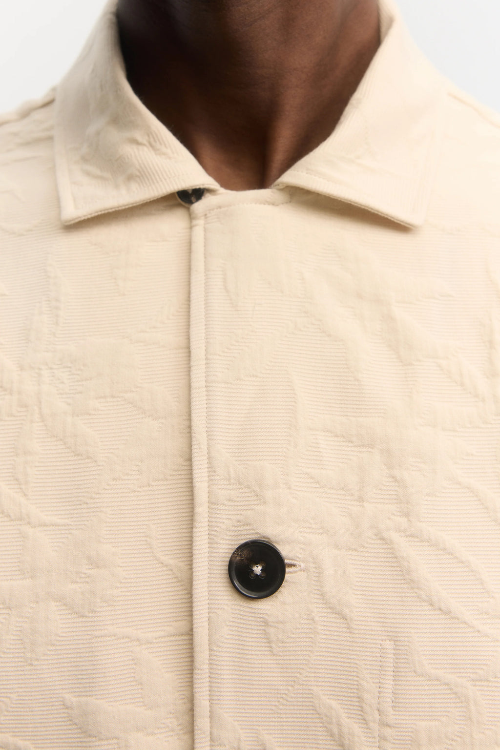 École de Pensée - Sand Waffle Cotton Jacquard Relaxed Fit Short Sleeve Shirt - Tempo