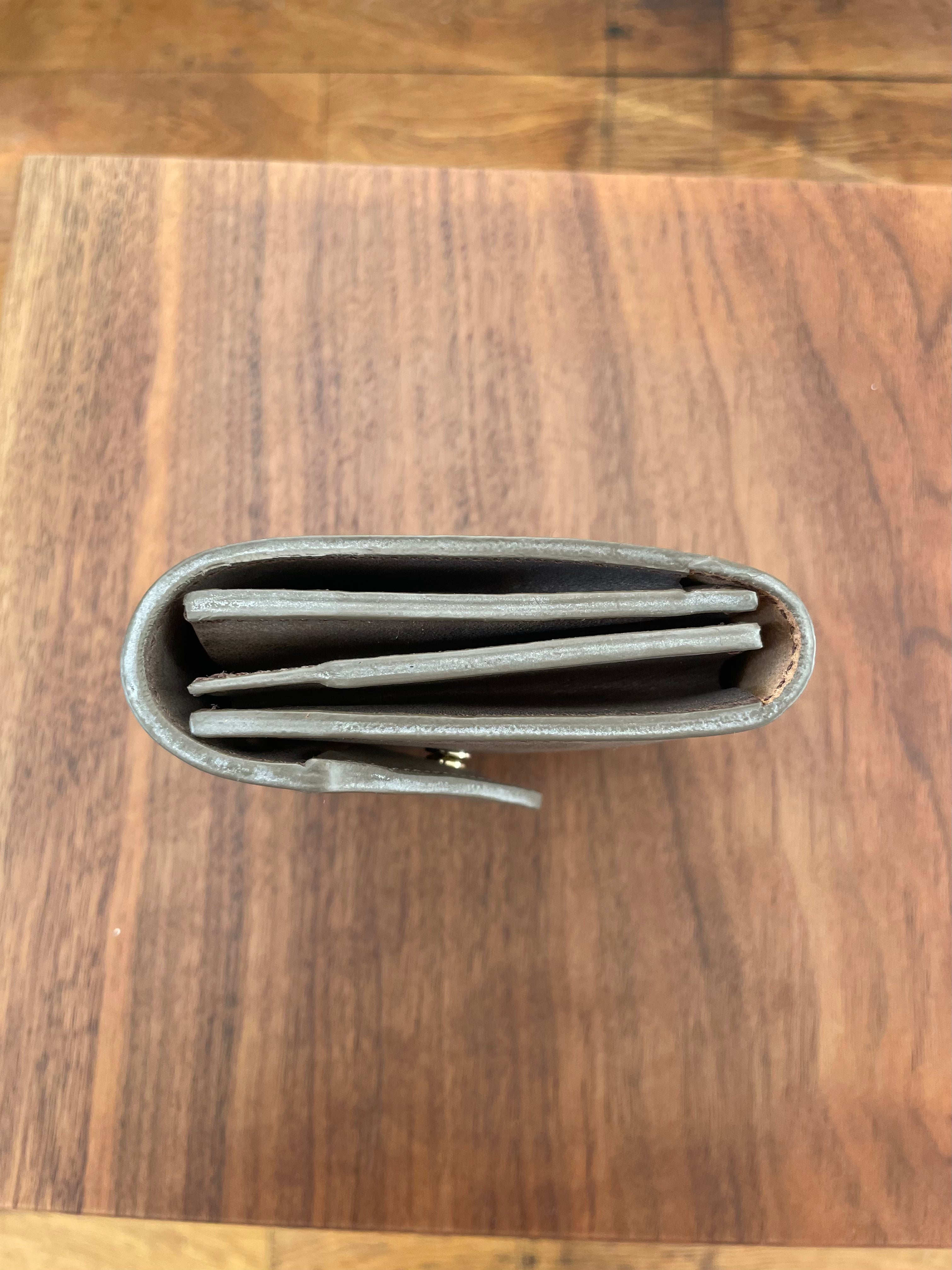 YOKO SAKAMOTO - Vachetta Veg Tanned Leather Wallet - Tempo