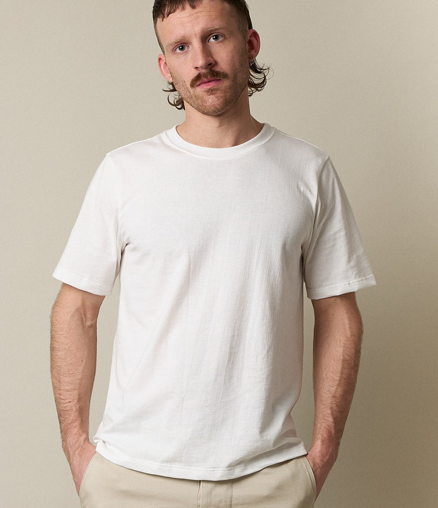 MERZ B. SCHWANEN - THE ORIGINALS | 1940s Loopwheeled T-shirt 4.6oz Relaxed Fit in White - Tempo