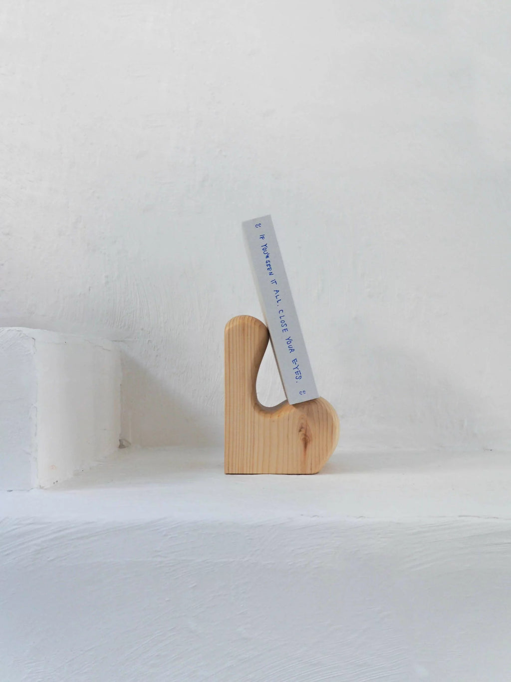 Pre-order Affinités bookends