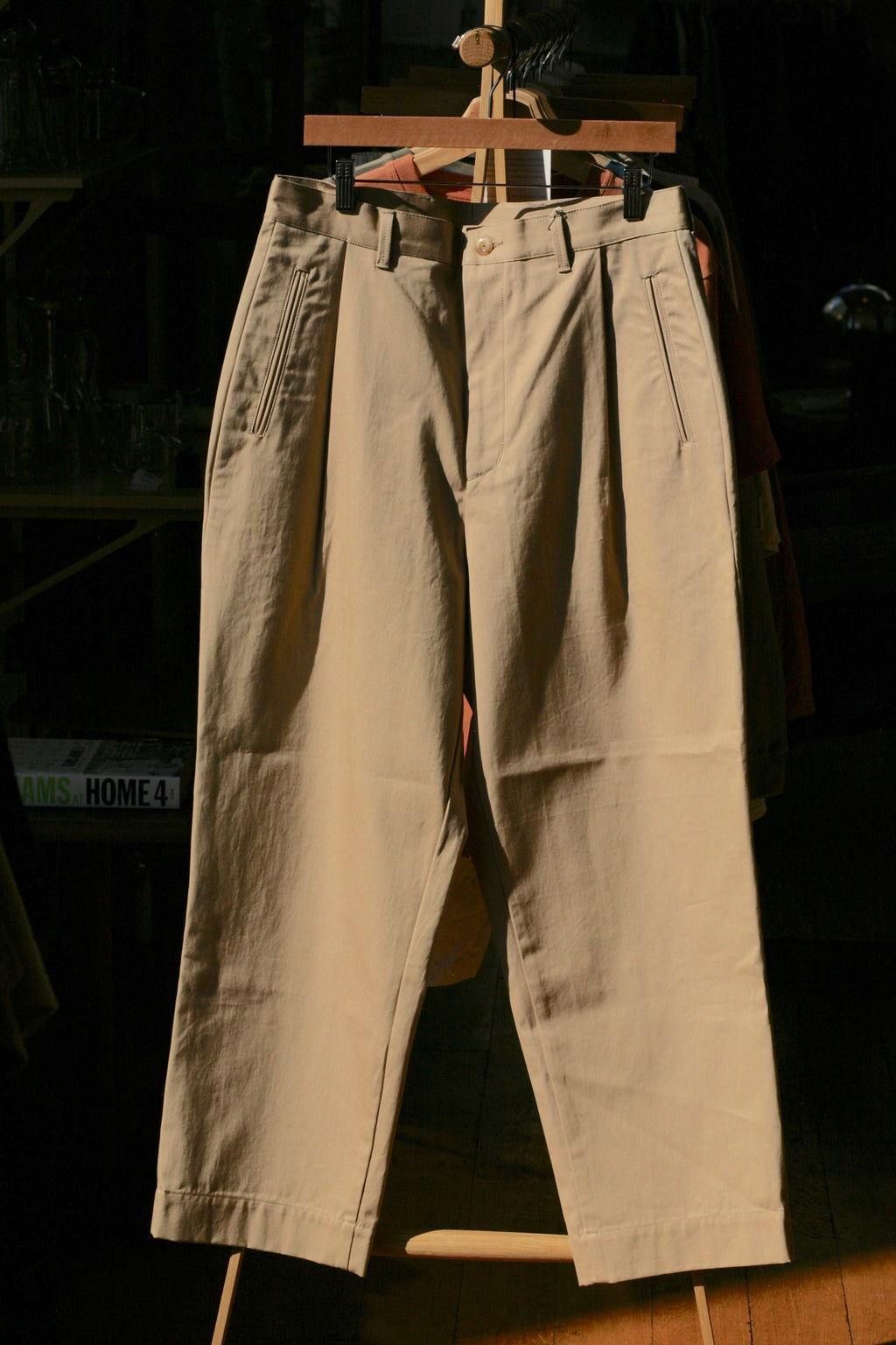 Pilotenhose aus Baumwoll-Gabardine in Beige 