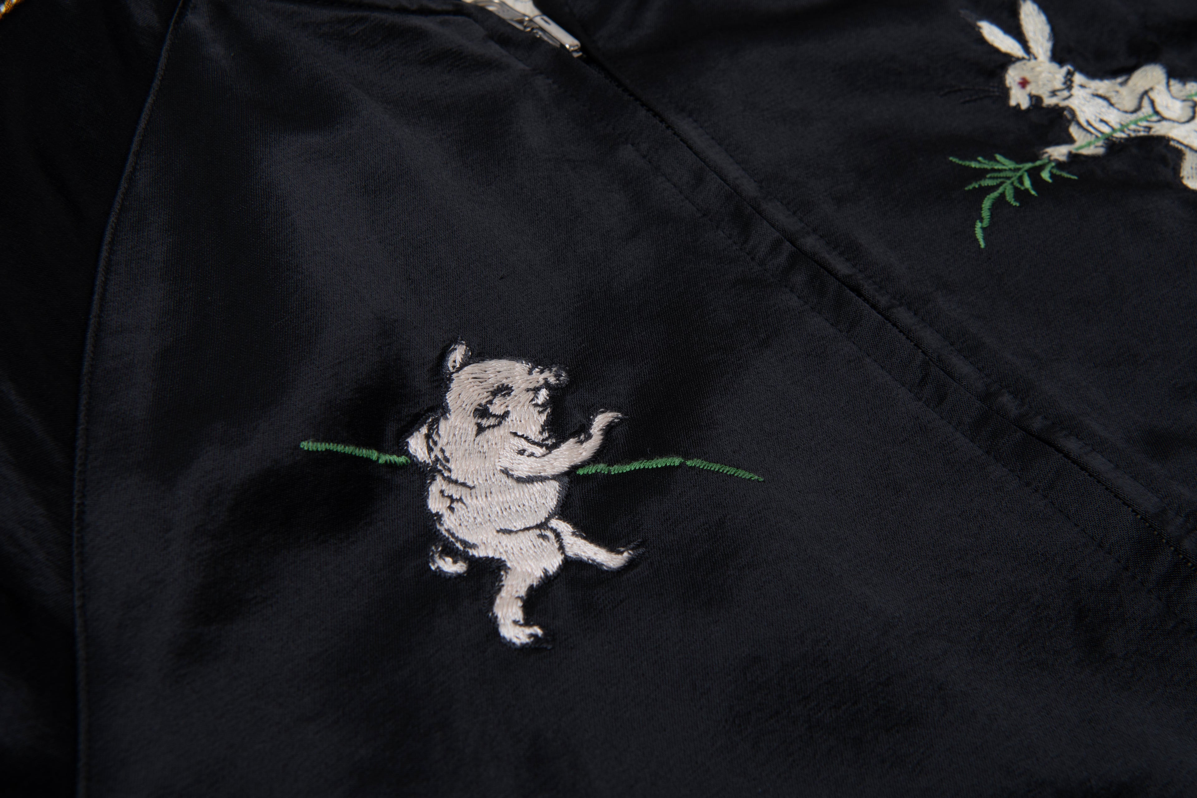 STUDIO D'ARTISAN - Manga Printed Kasuri Cotton-Rayon Souvenir Jacket - Black x Ivory Reversible - Tempo