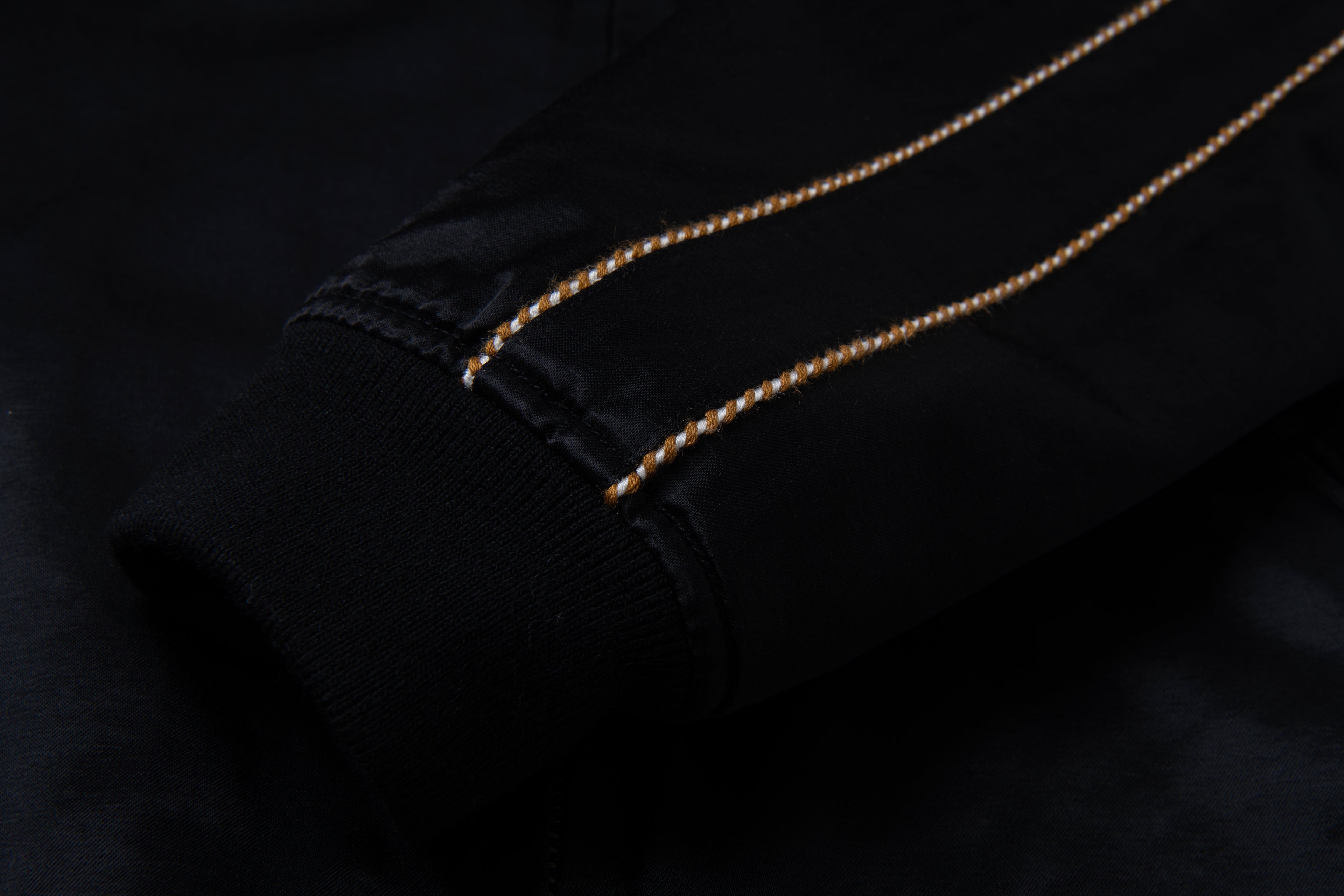 STUDIO D'ARTISAN - Manga Printed Kasuri Cotton-Rayon Souvenir Jacket - Black x Ivory Reversible - Tempo