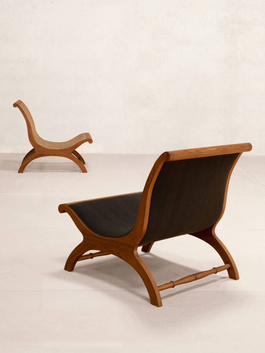 PHANTOM HANDS - Bentota Lounge Chair, Upholstered Version - Tempo