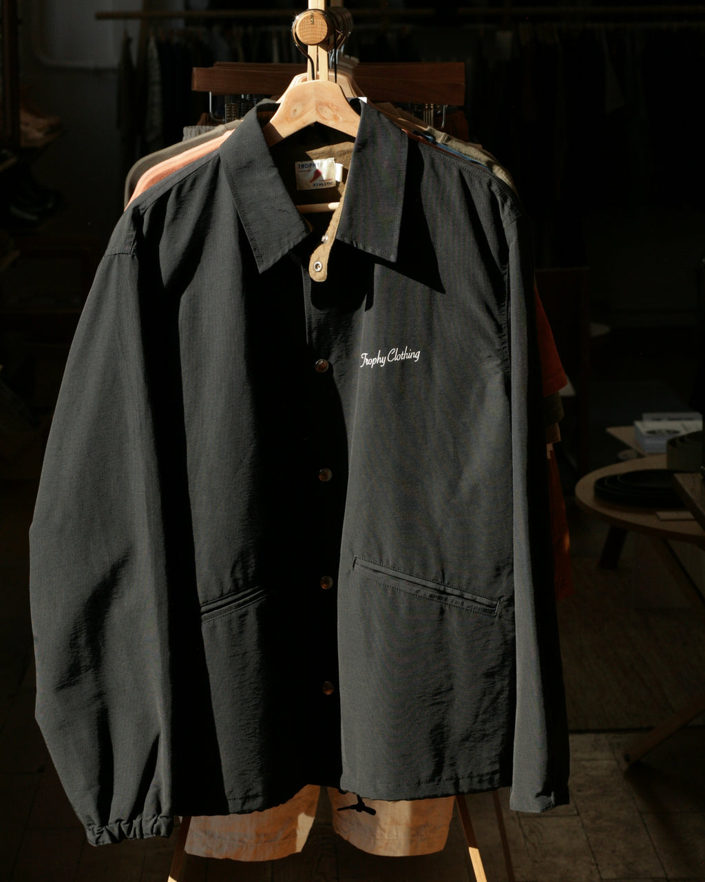 trophy clothing - Classic Logo Warm Up Jacket in Black - Tempo