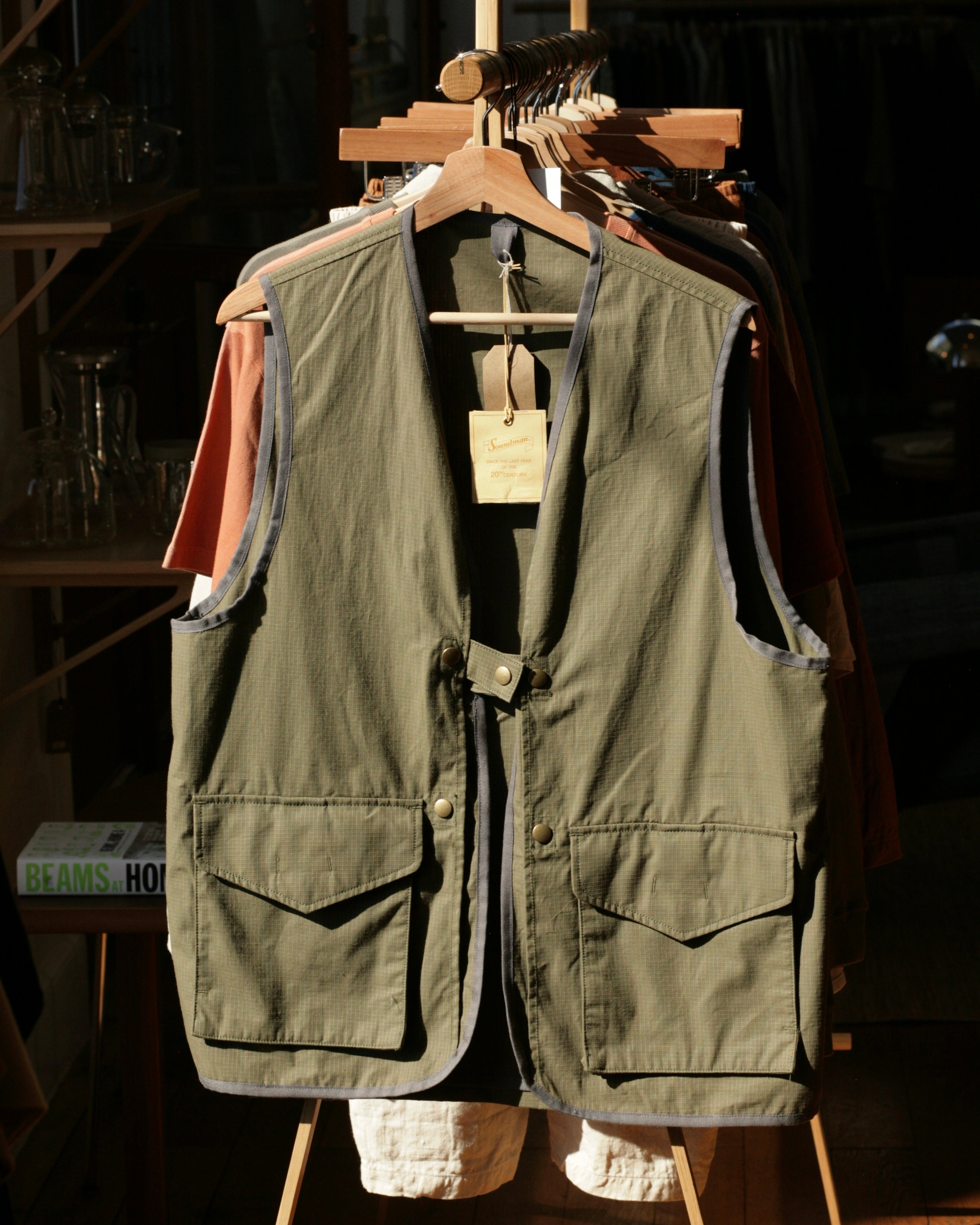 "Bernard III" Cotton Ripstop Vest in Olive Green