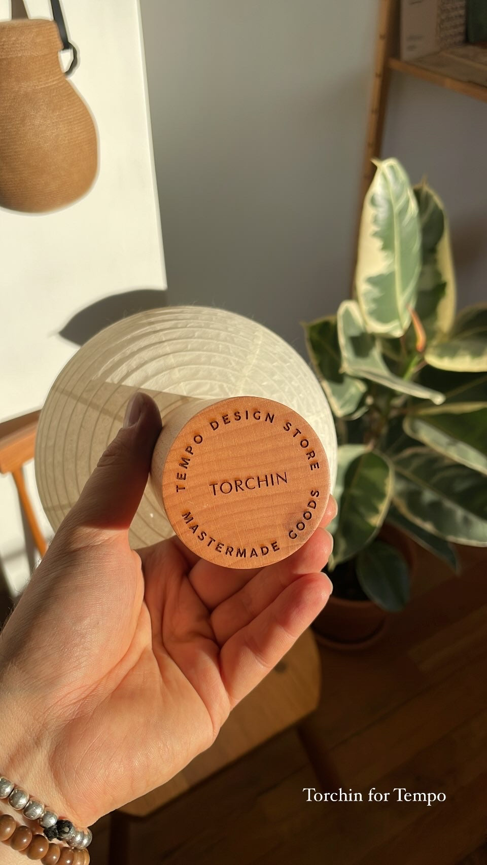 TORCHIN FOR TEMPO - Vertical Washi-Paper Battery Torch Lamp with Ash Wood Base - Tempo