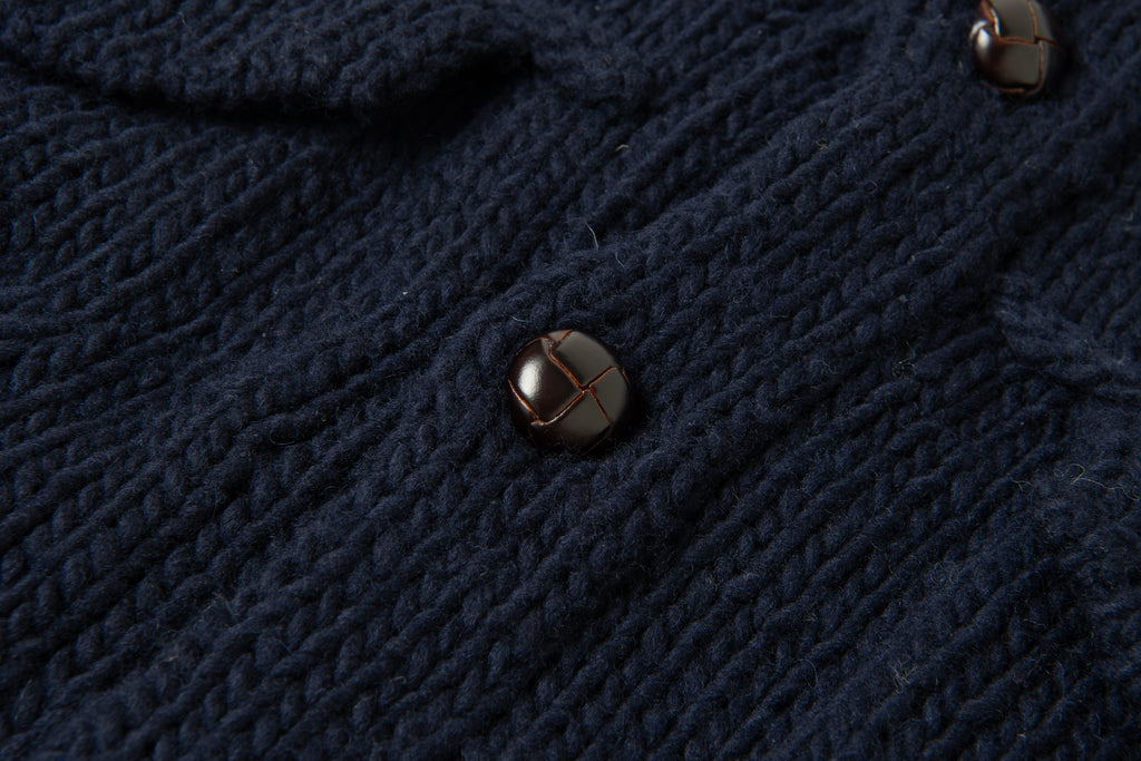 STUDIO D'ARTISAN - PRE-ORDER - PERUVIAN HAND-KNIT IN NAVY - Tempo