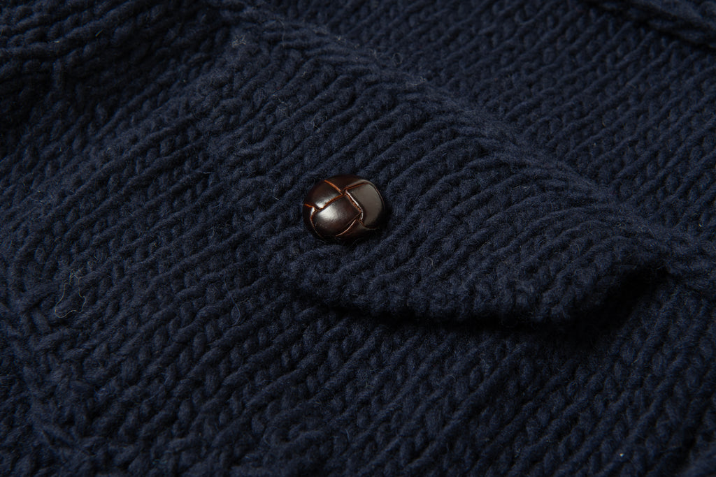 STUDIO D'ARTISAN - PRE-ORDER - PERUVIAN HAND-KNIT IN NAVY - Tempo