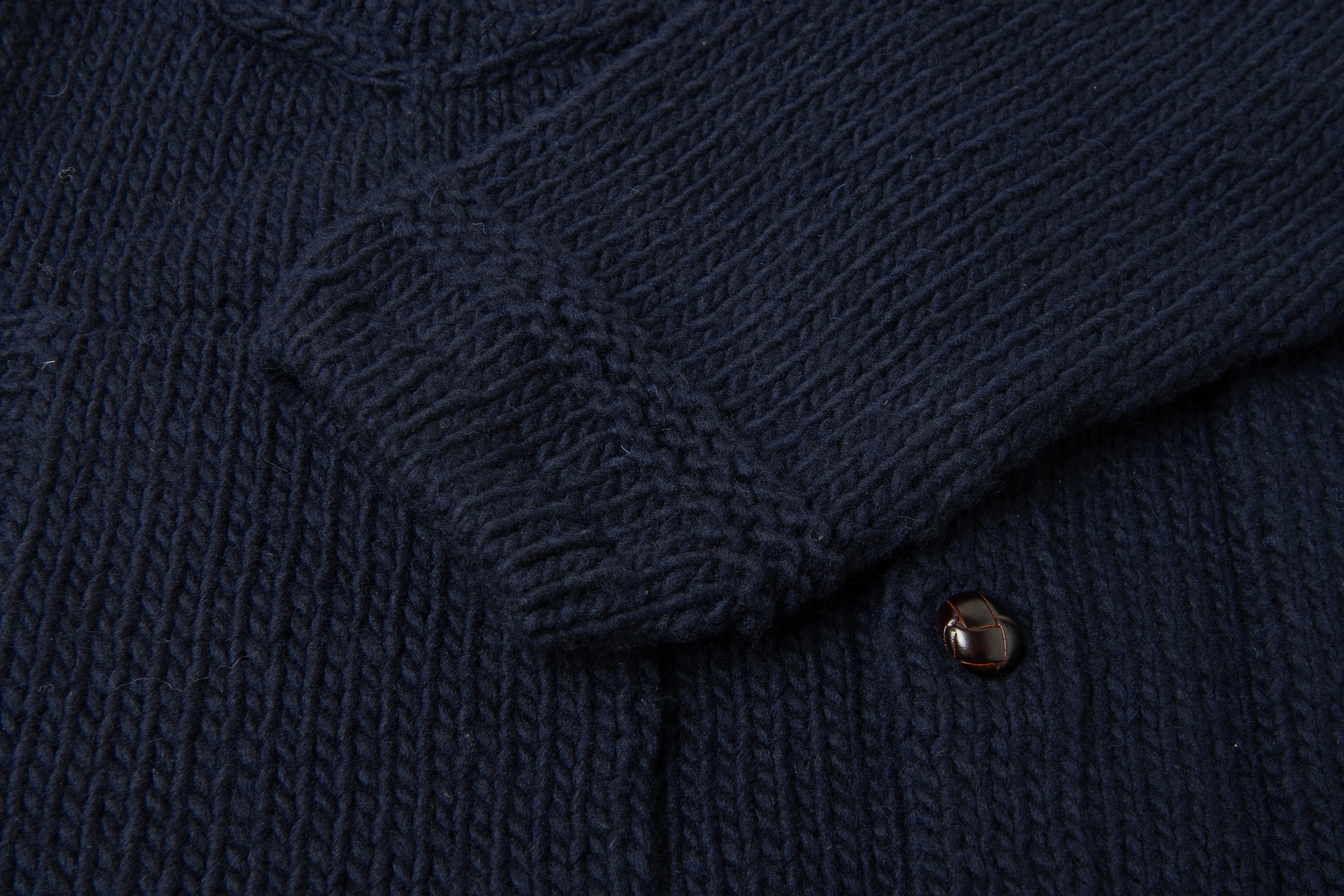 STUDIO D'ARTISAN - PRE-ORDER - PERUVIAN HAND-KNIT IN NAVY - Tempo