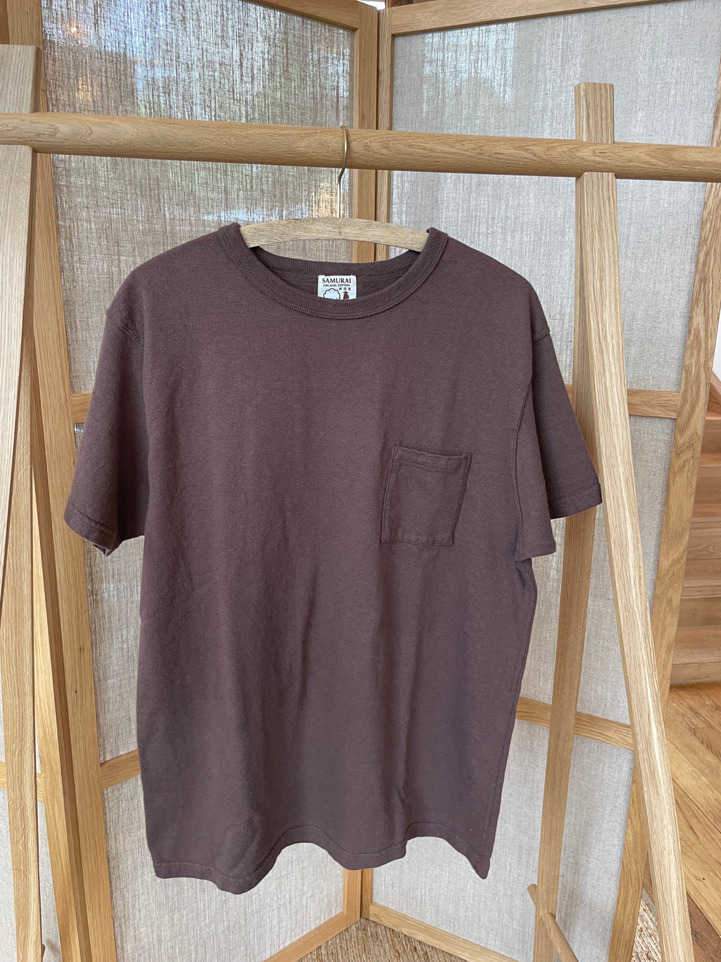 SAMURAI COTTON PROJECT - 16oz Japanese Organic Cotton Pocket Tee Hand-Dyed with Chestnut - Dark Kuri - Tempo