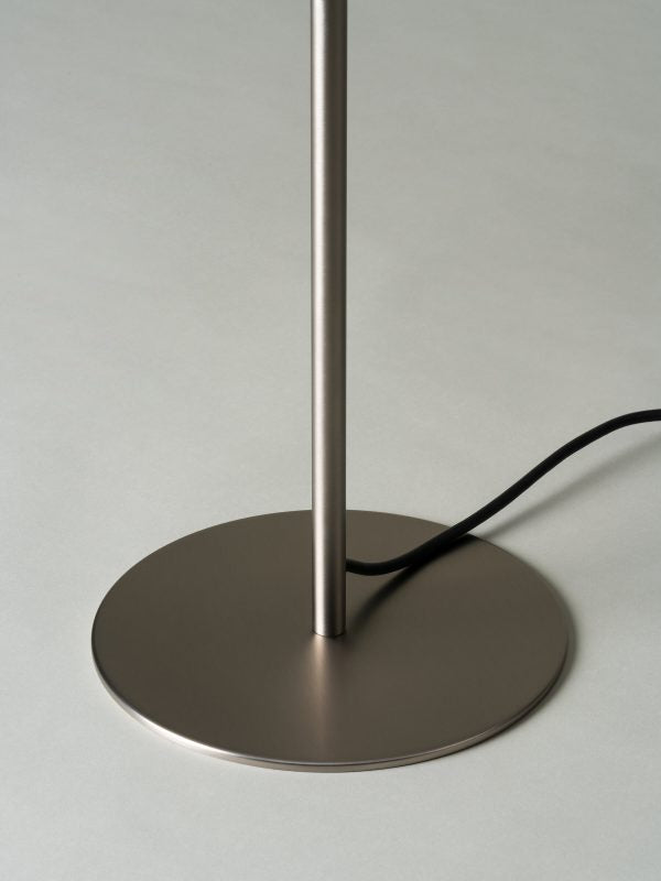 Lampe de table américaine | Miguel Milá