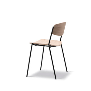 Lynderup Chair - Black Steel Frame - Tempo