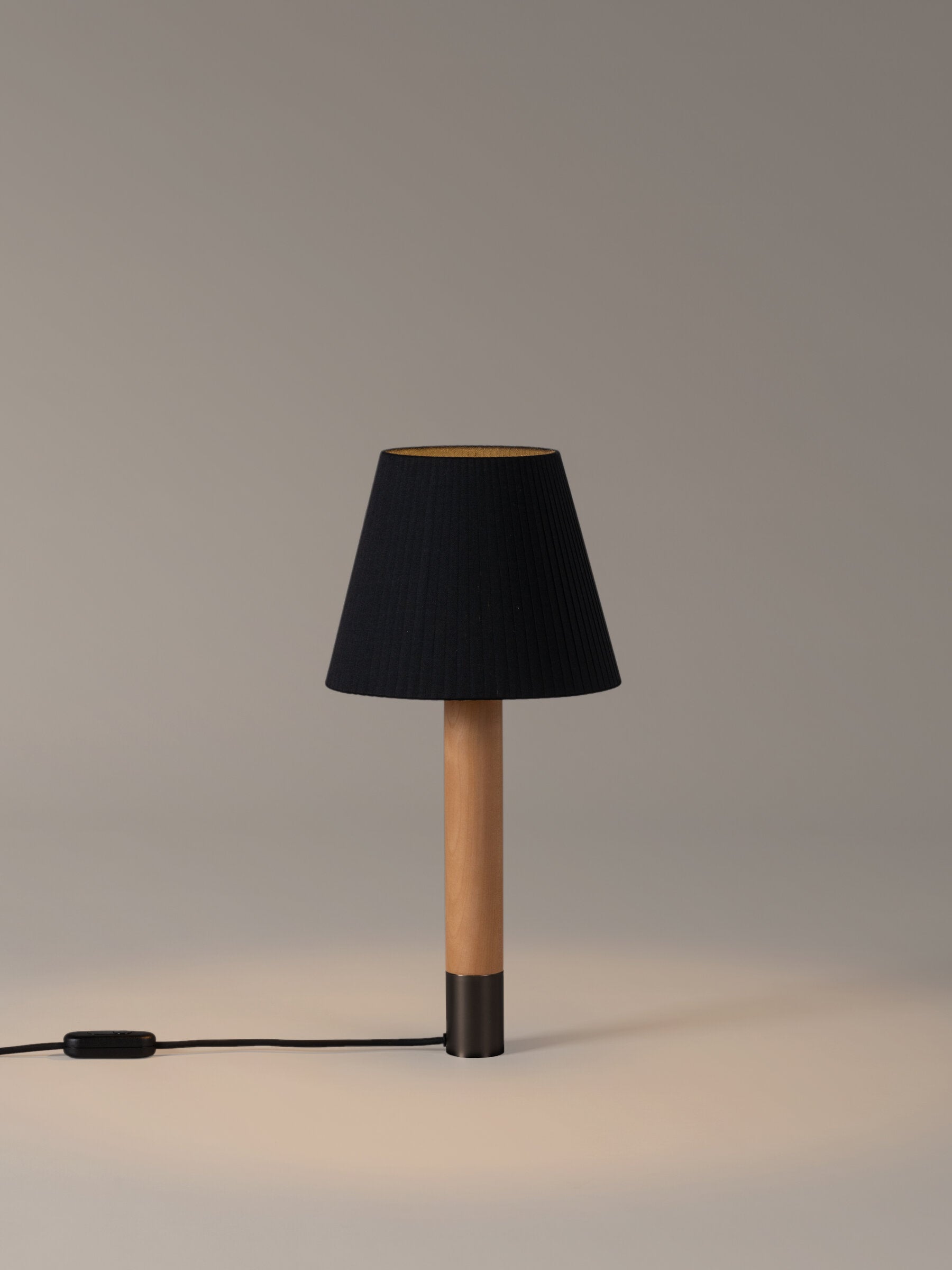 Basica M1 Birch Wood Table Lamps