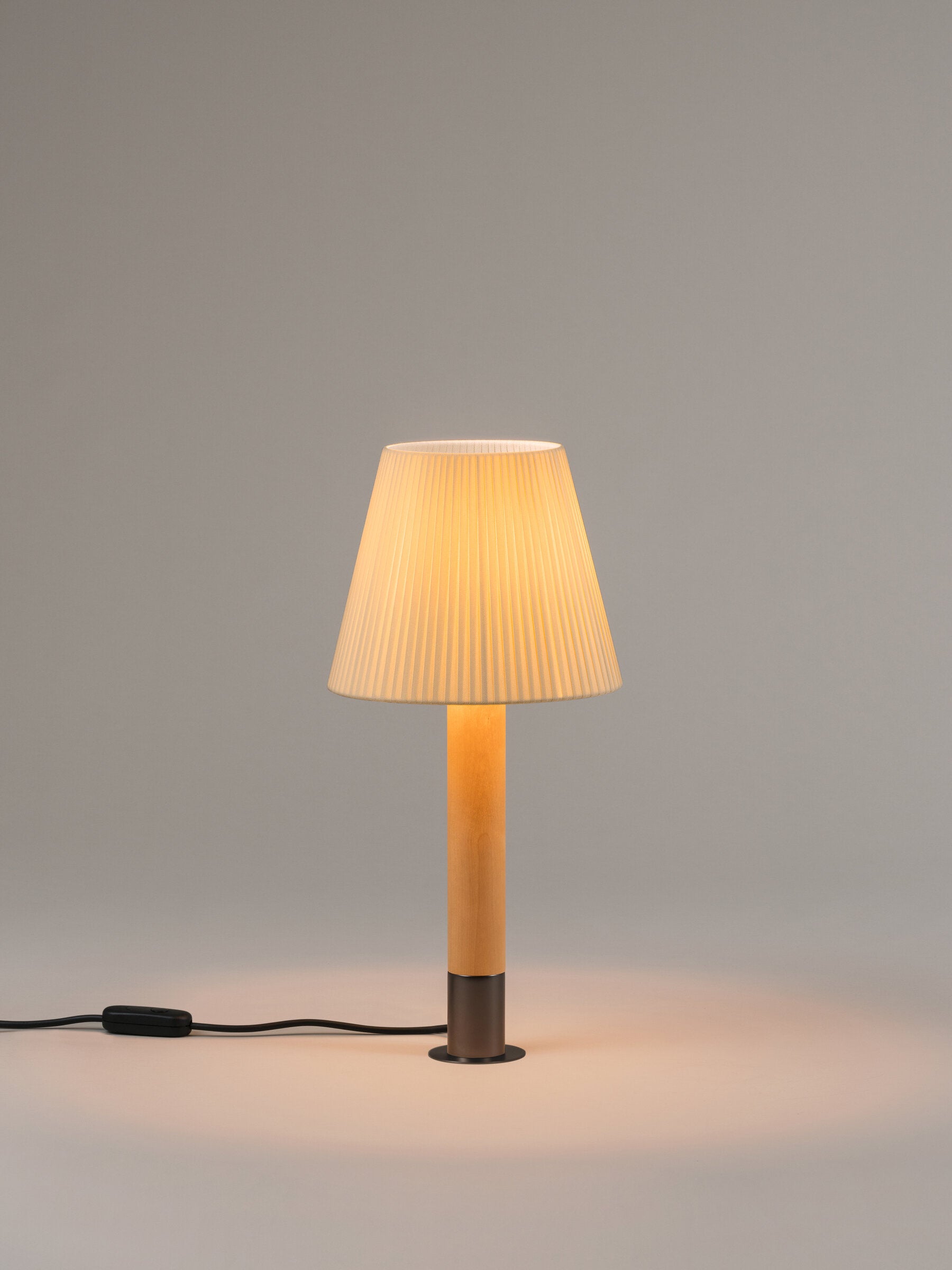 SANTA & COLE - Basica M1 Birch Wood Table Lamps - Tempo