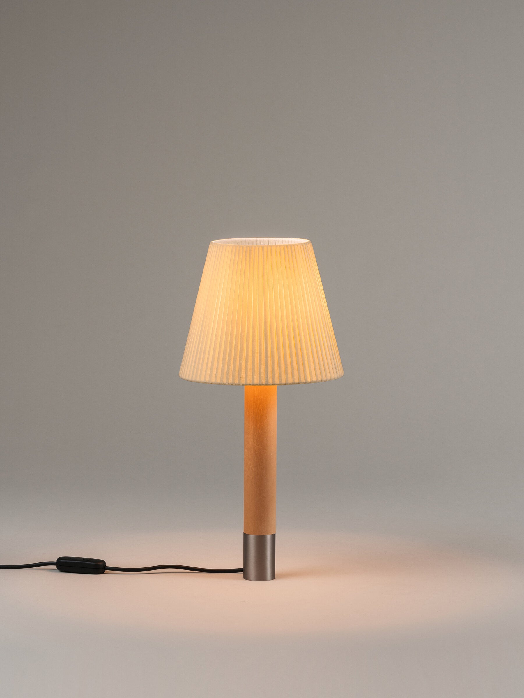 SANTA & COLE - Basica M1 Birch Wood Table Lamps - Tempo