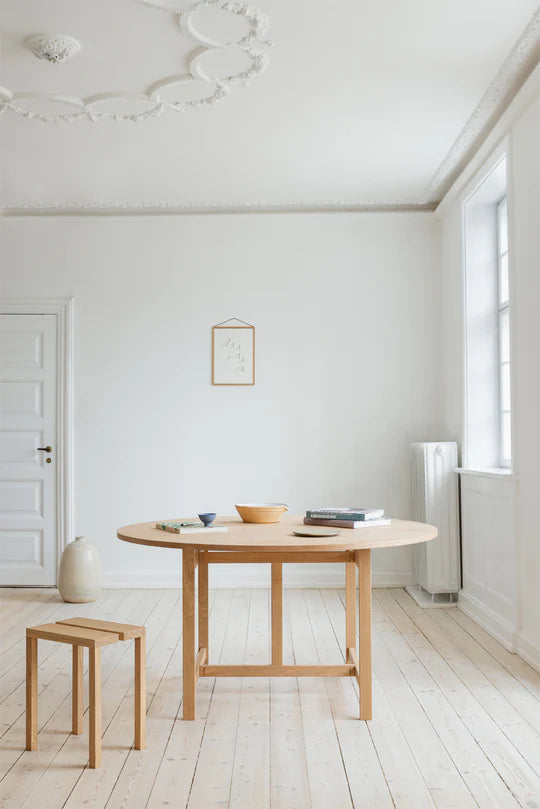 Round Dining Table