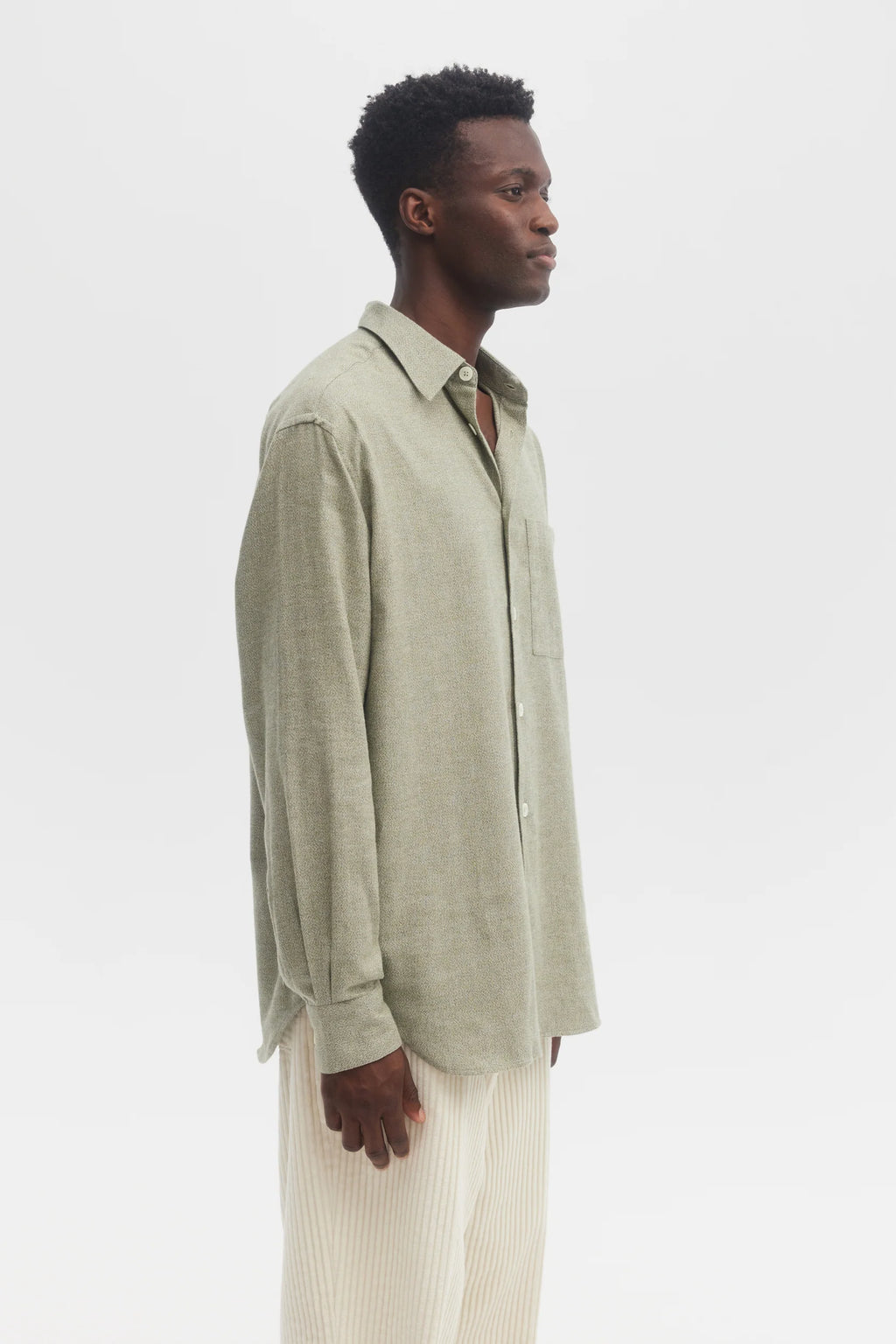 École de Pensée - Sage Green Brushed Cotton Flannel Relaxed Shirt - Tempo