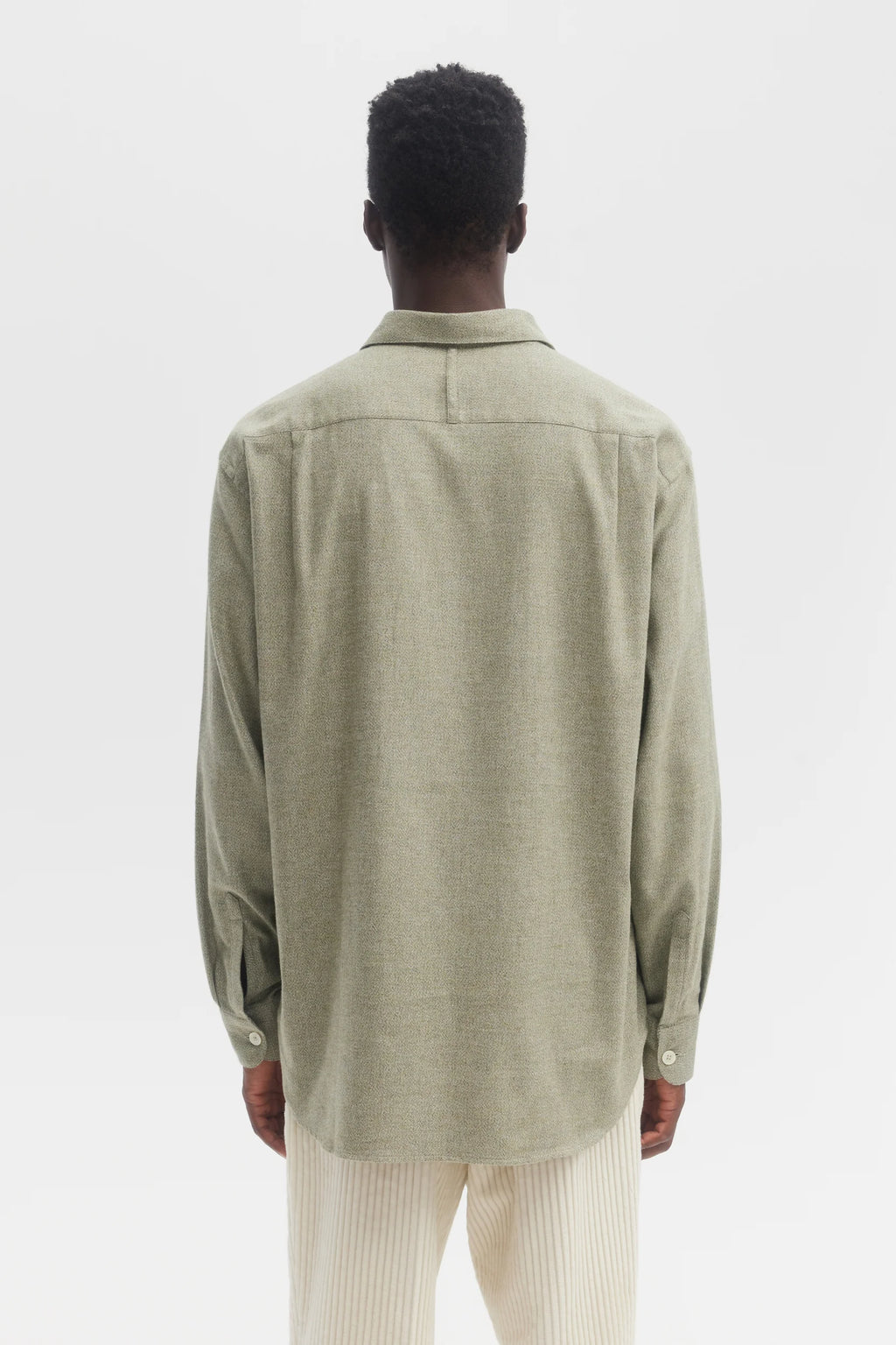 École de Pensée - Sage Green Brushed Cotton Flannel Relaxed Shirt - Tempo