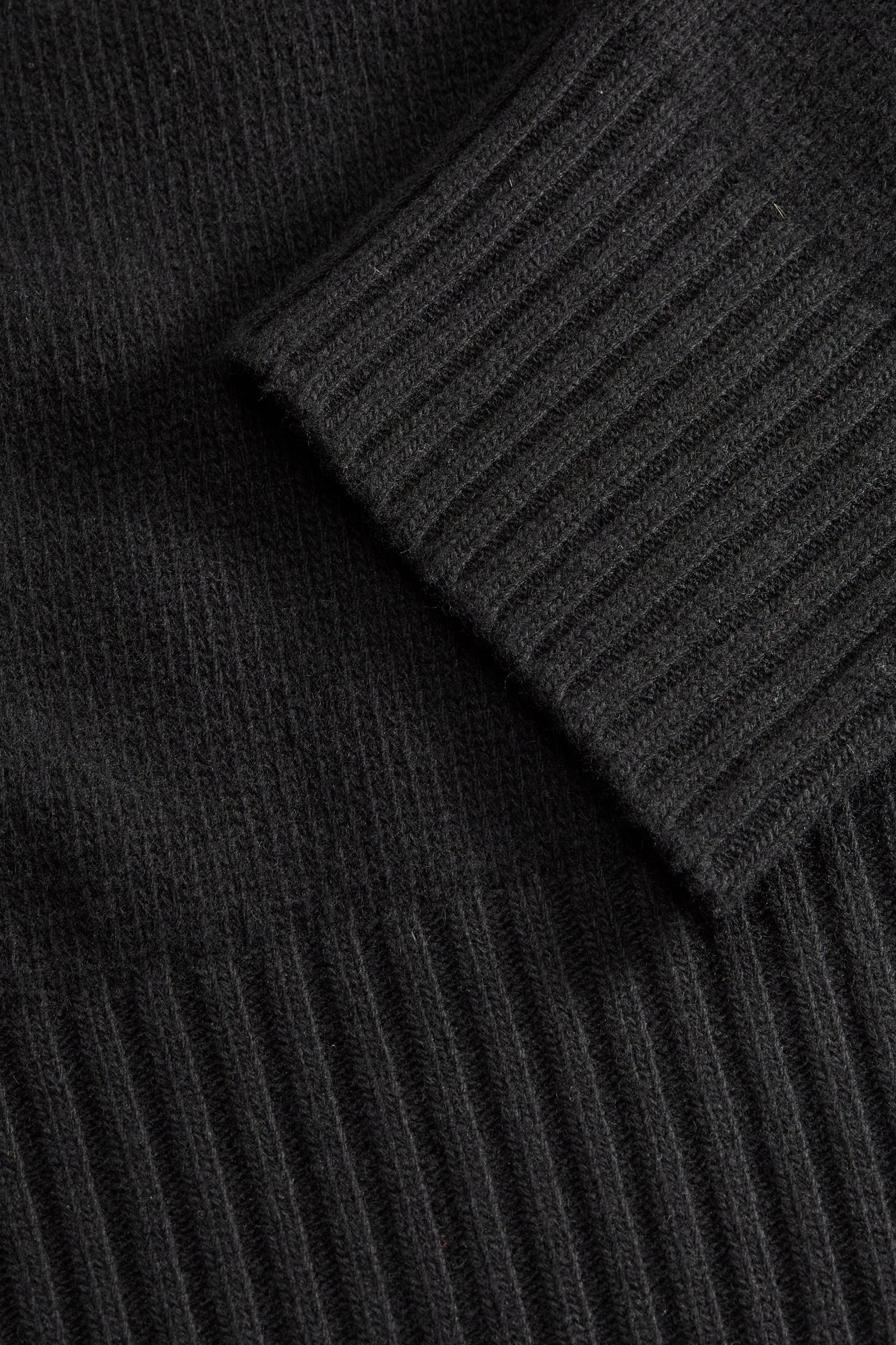 SKALL STUDIO - Campa Merino Wool Jumper in Black - Tempo