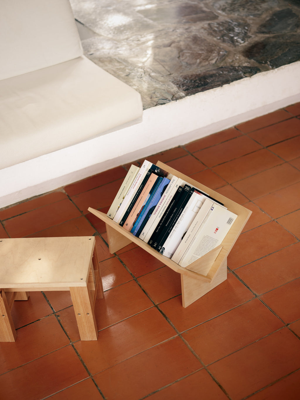 Oakland Bookcase in Birch or Walnut - Tempo