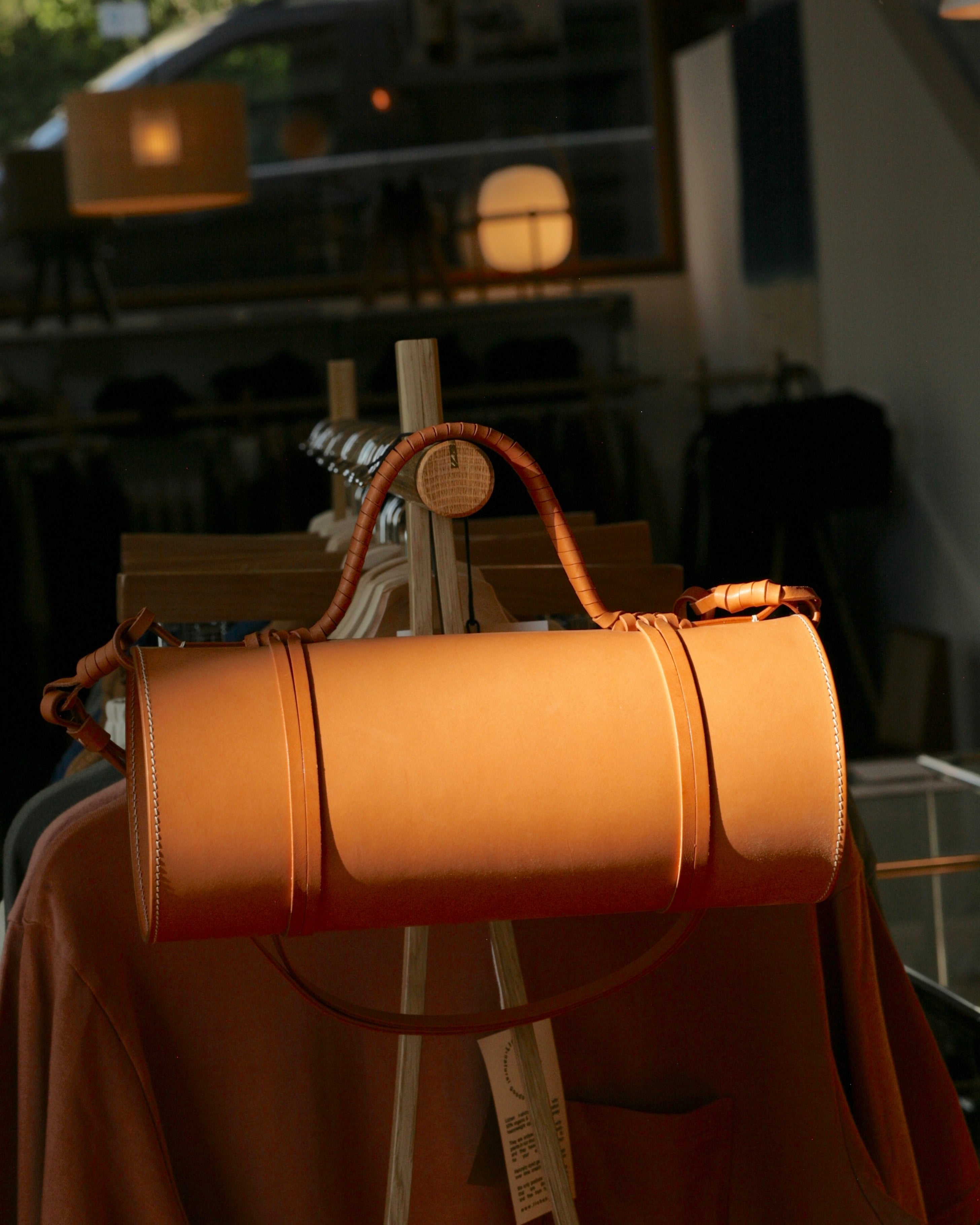 KAMARO'AN - Woven Bamboo Bag in Natural - Tempo