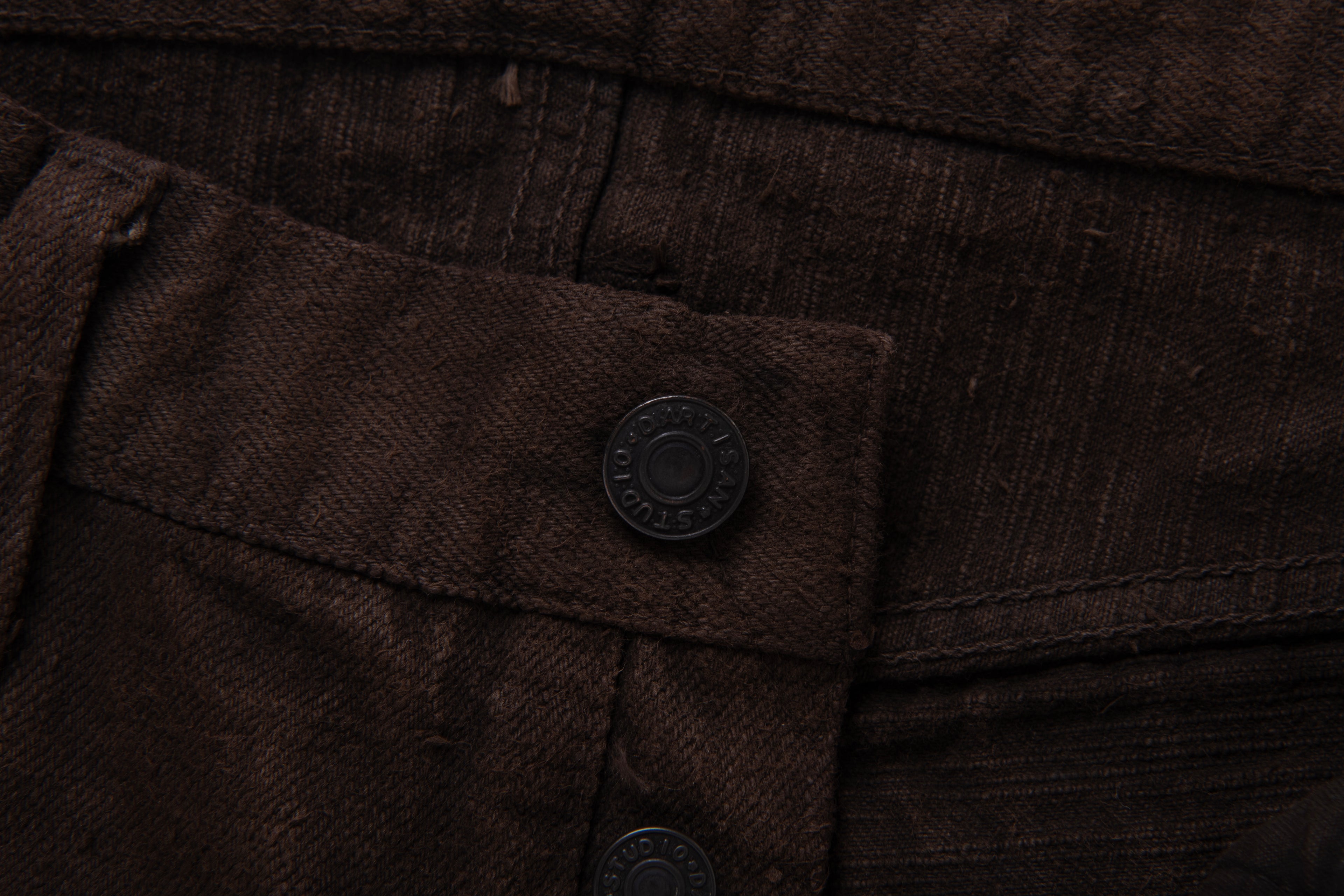 STUDIO D'ARTISAN - Pre-Order: Amami Mud Dyed 15oz. GL3 Selvedge Denim Jeans - Regular Straight - Dark Brown - Tempo