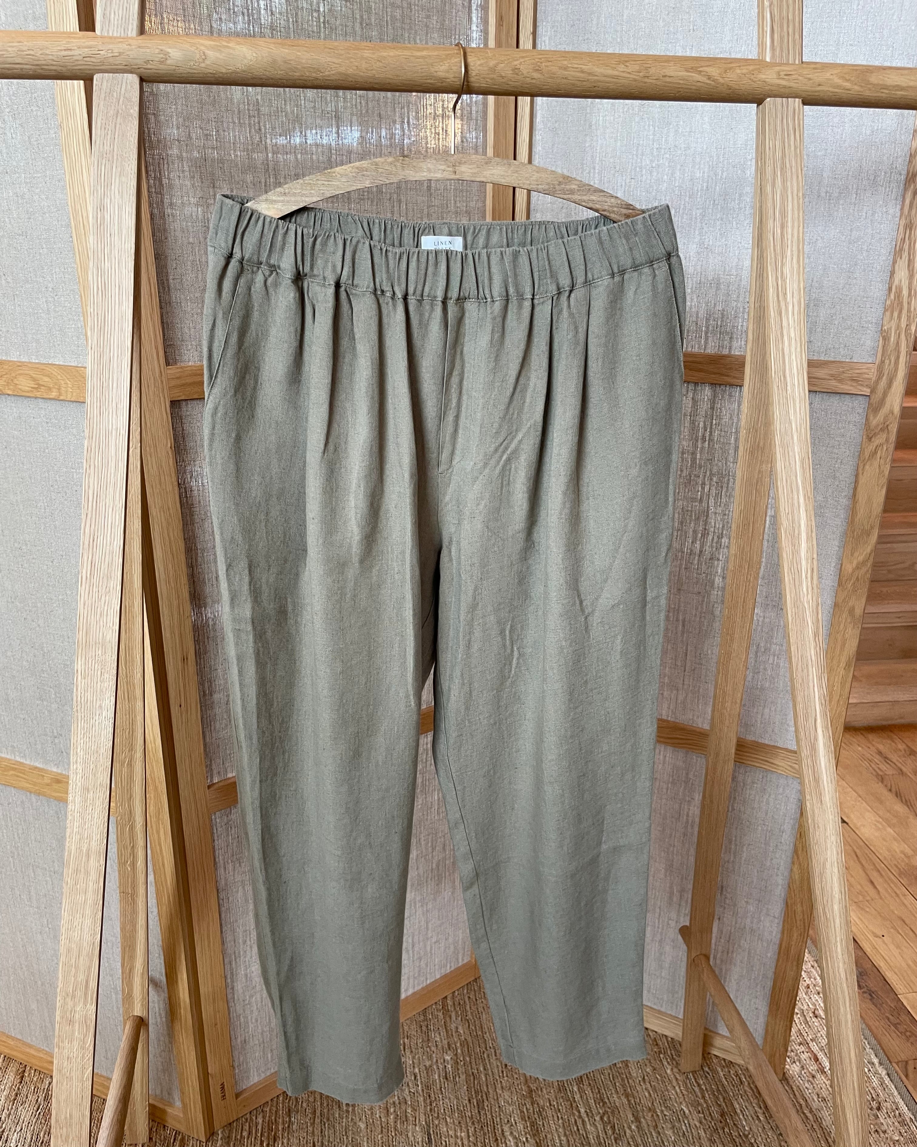 Leinenhose mit Eichelmuster - Khaki 