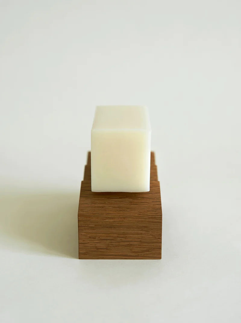 Plinth | Oak - Tempo