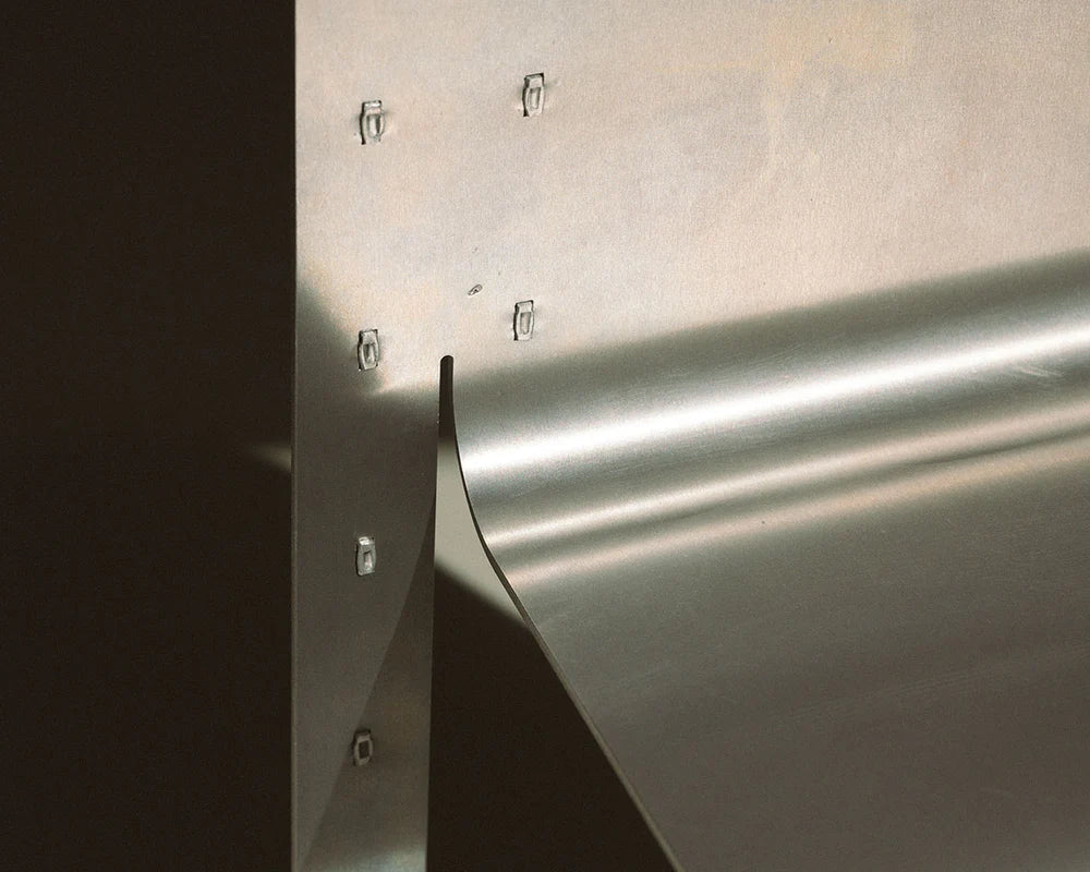 RIVET CHAIR | ALUMINUM - Tempo