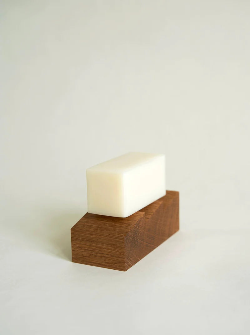 Plinth | Oak - Tempo