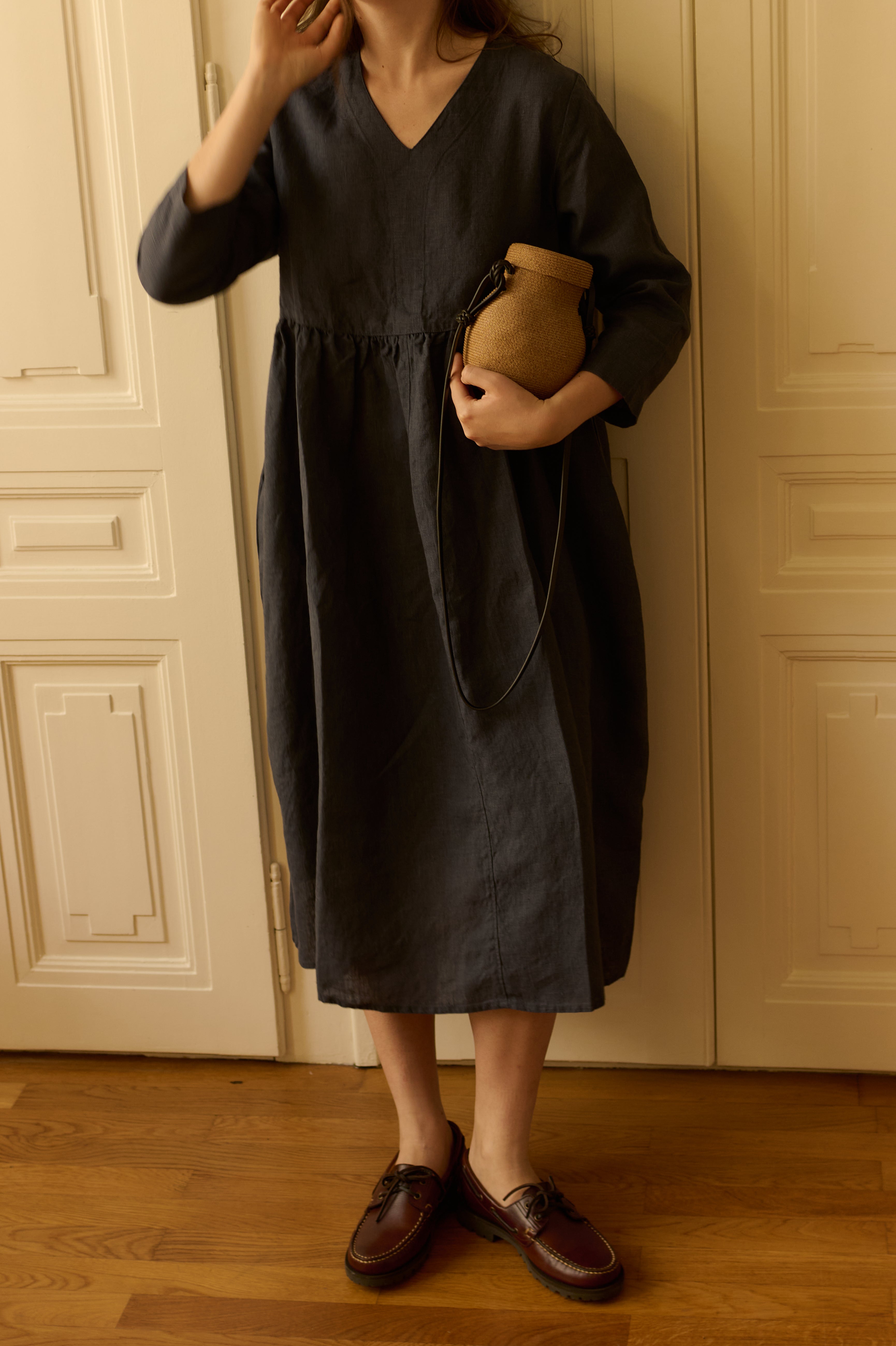 KAMARO'AN - Atomo Straw Braid Bag with Leather Strap and Linen Strap - Tempo