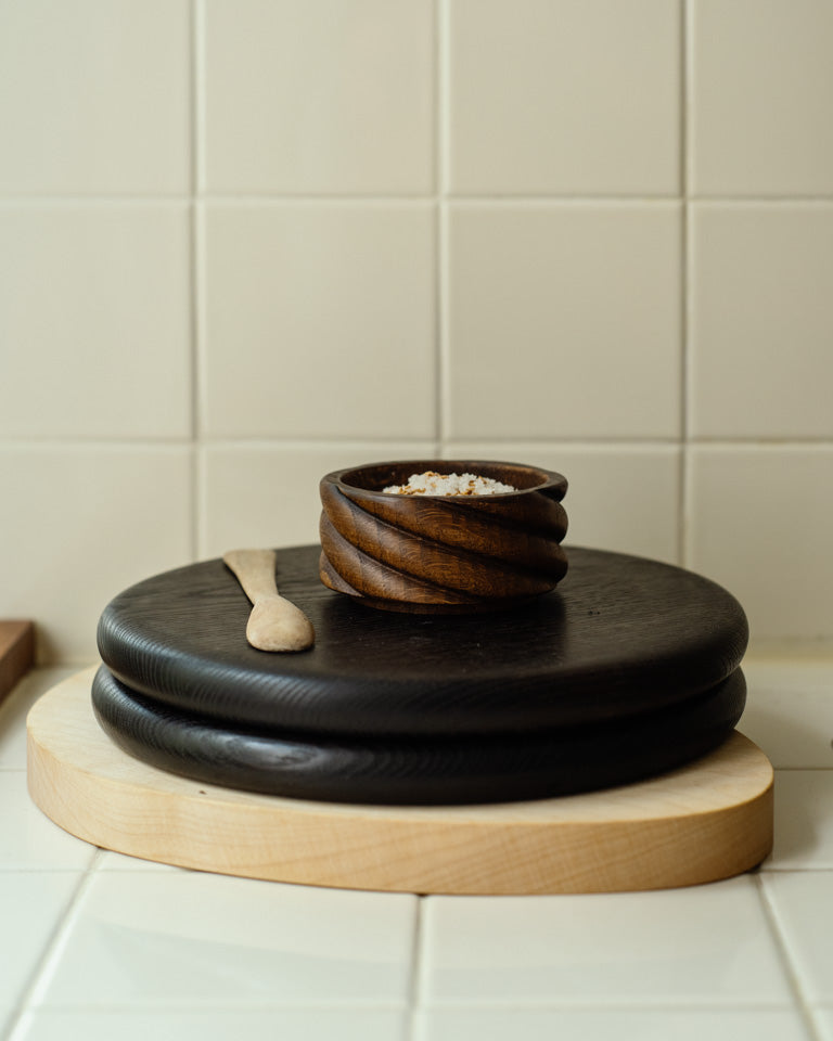 Pre-order Ebo trivet