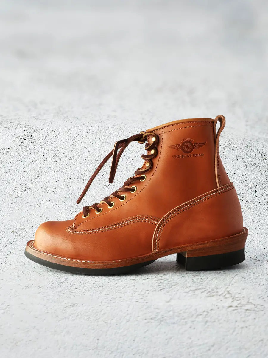 THE FLAT HEAD - Vegetable Tanned Tea-core Horsehide Leather Logger Boots in Beige Natural - Tempo
