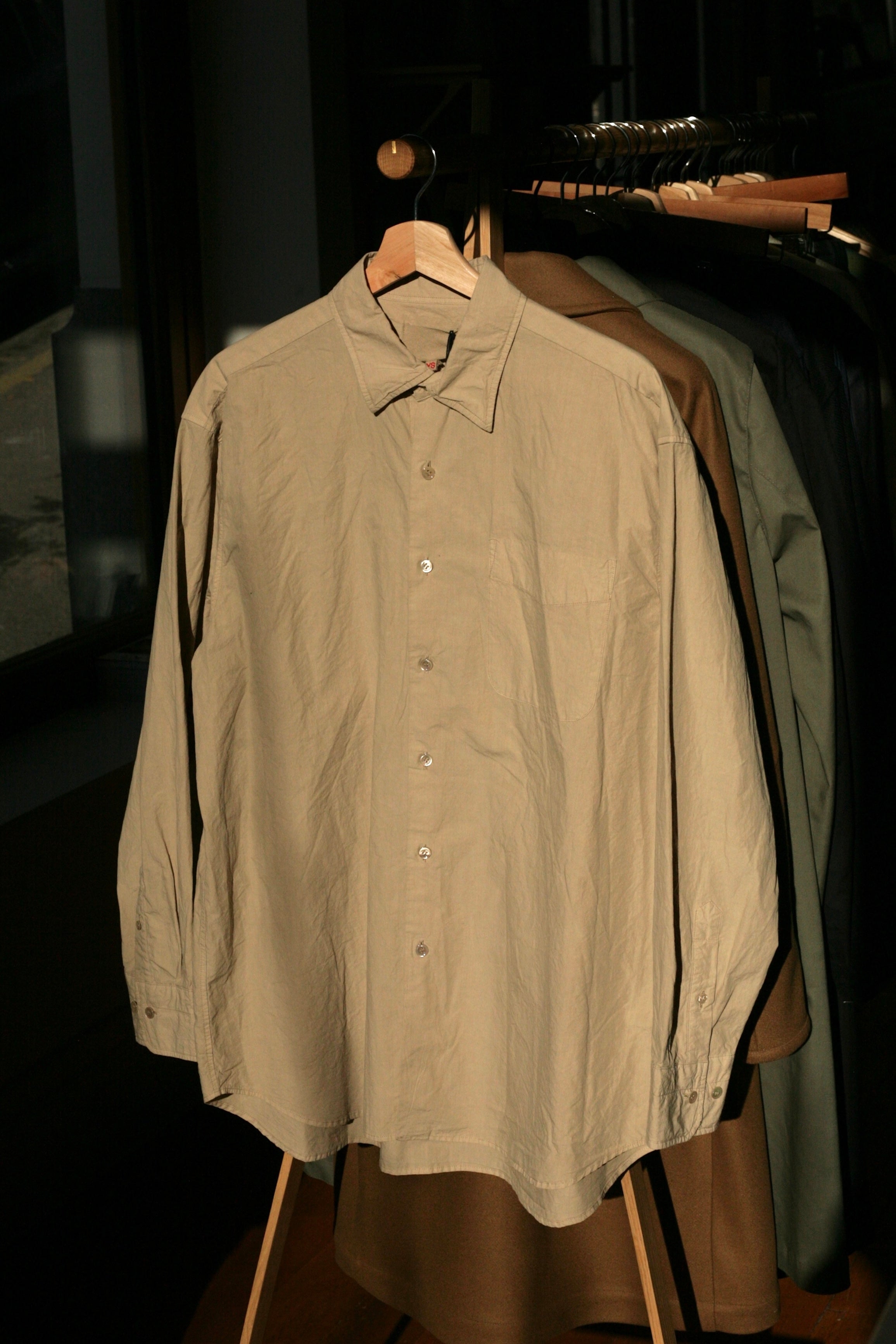 Max High-Count Typewriter Collar Shirt | Beige