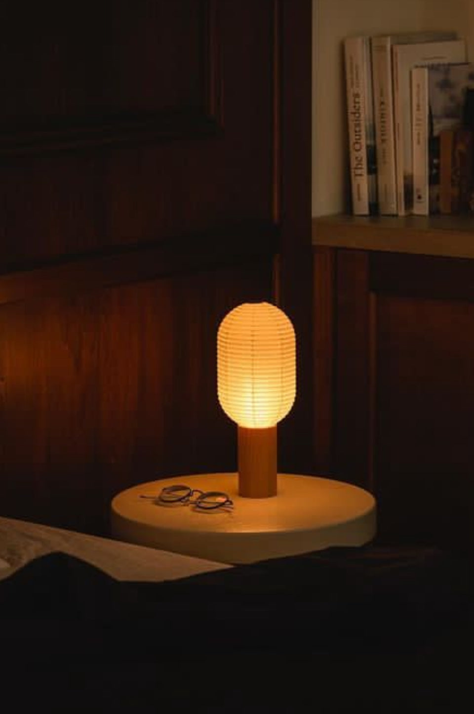 TORCHIN FOR TEMPO - Vertical Washi-Paper Battery Torch Lamp with Ash Wood Base - Tempo