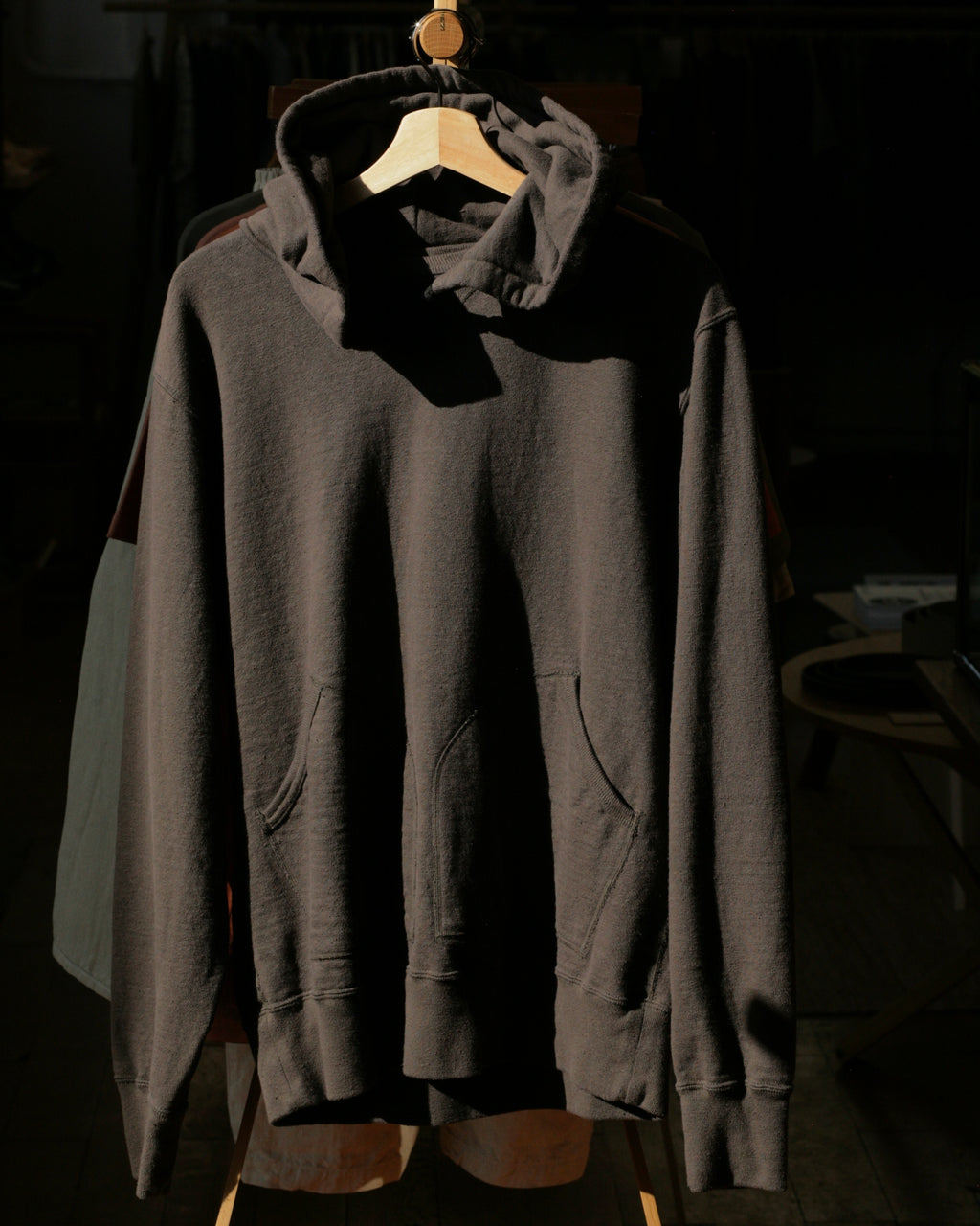 SAMURAI COTTON PROJECT - Japanese Organic Cotton Hoodie Hand-Dyed with Black Bean - Kuromame - Tempo