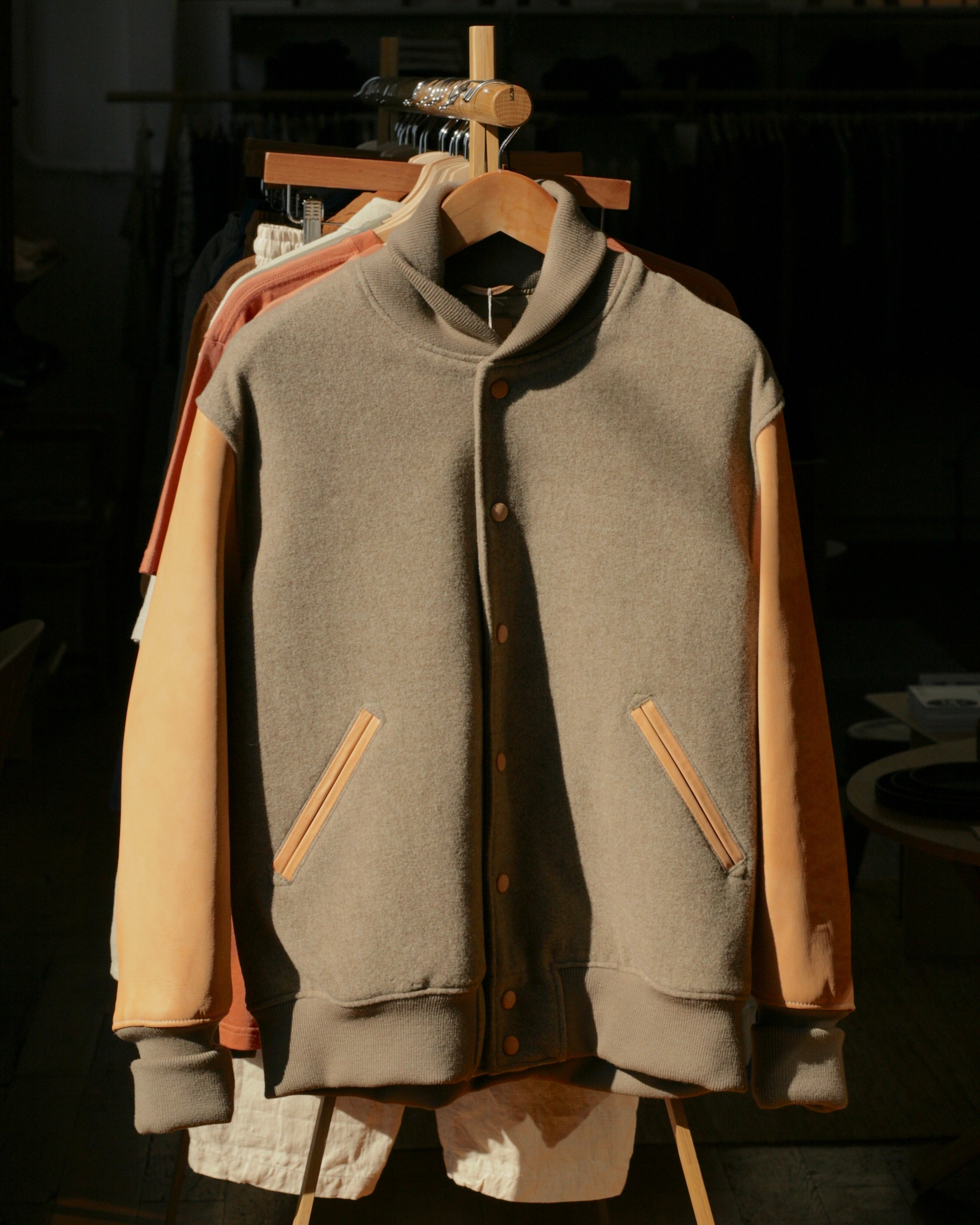 Hender Scheme - Stadium Jumper in Oatmeal/Natural - Tempo Hender Scheme - Stadium Jumper in Oatmeal/Natural - Tempo