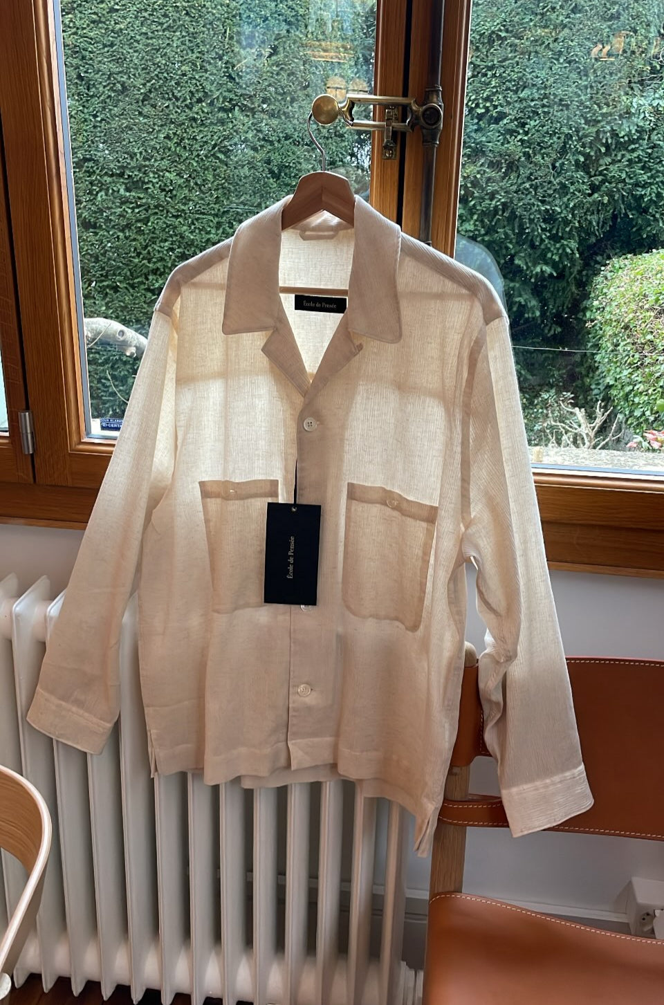 École de Pensée - Ecru Cotton Linen Ramie Crepe Open Collar Overshirt - Tempo