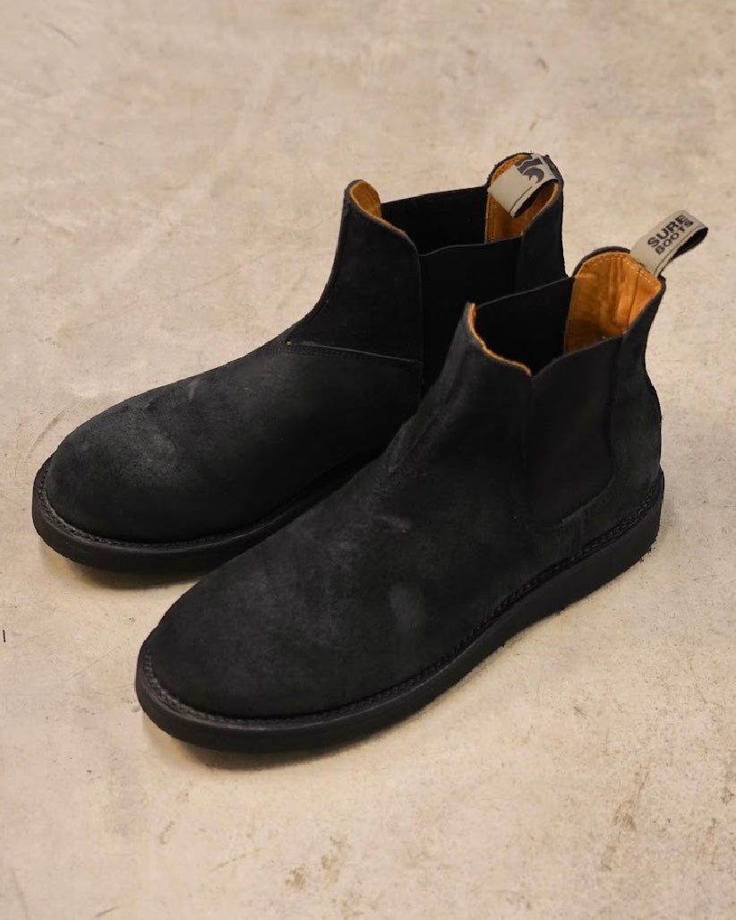 SURE BOOTS - WILSON in Ink Black Nakamura Chinnosuke Shoten Roughout - Tempo