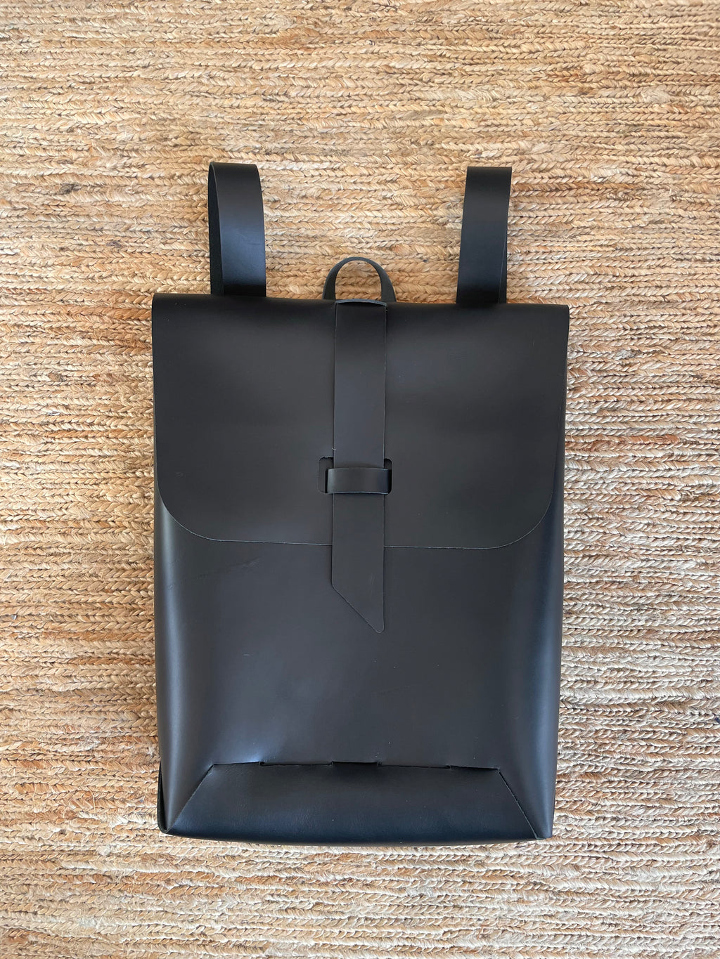 The Backpack | Vegetable Tanned Leather | Black - Tempo