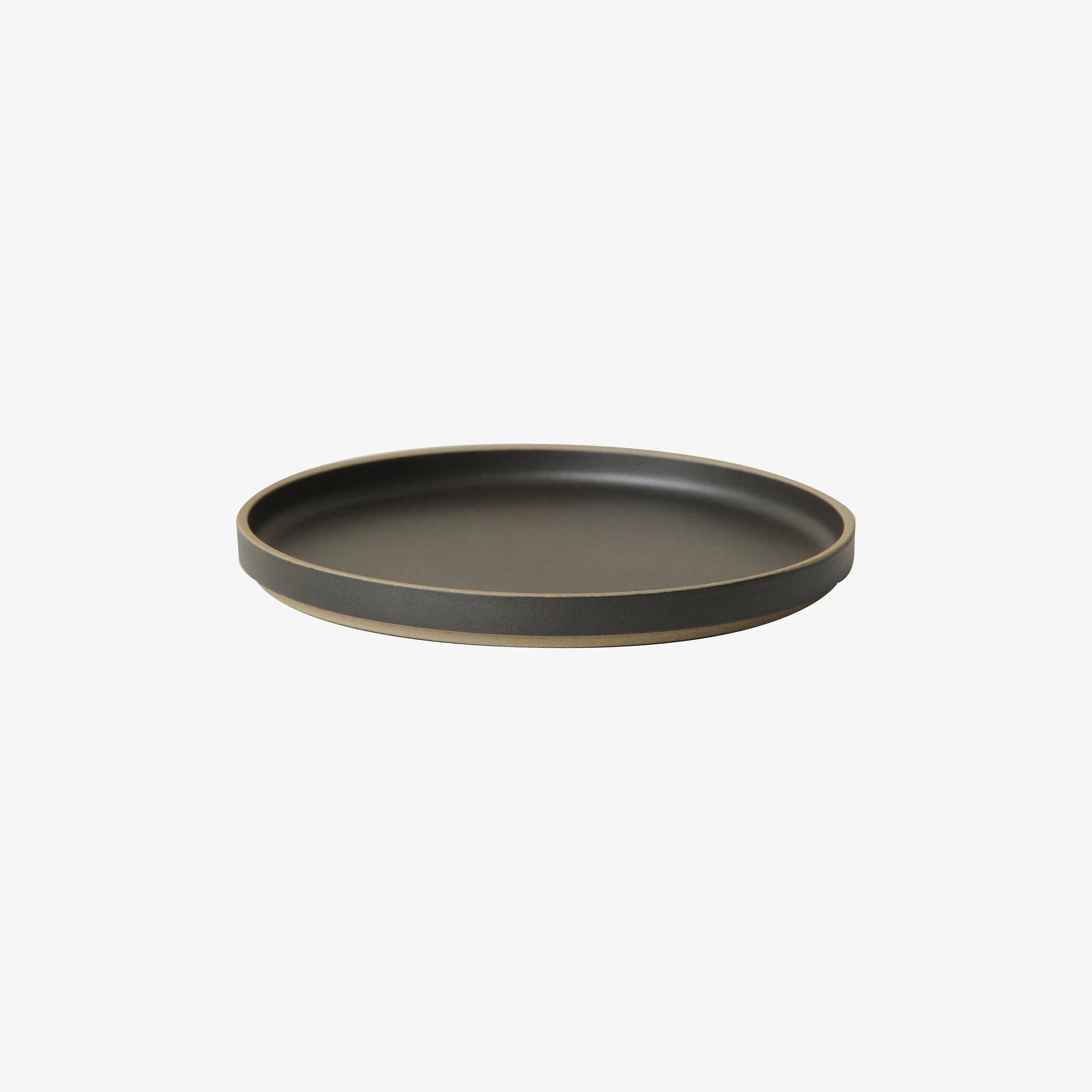 HASAMI PORCELAIN - Plate in Matte Black ø220 x 21mm HPB004 - Tempo