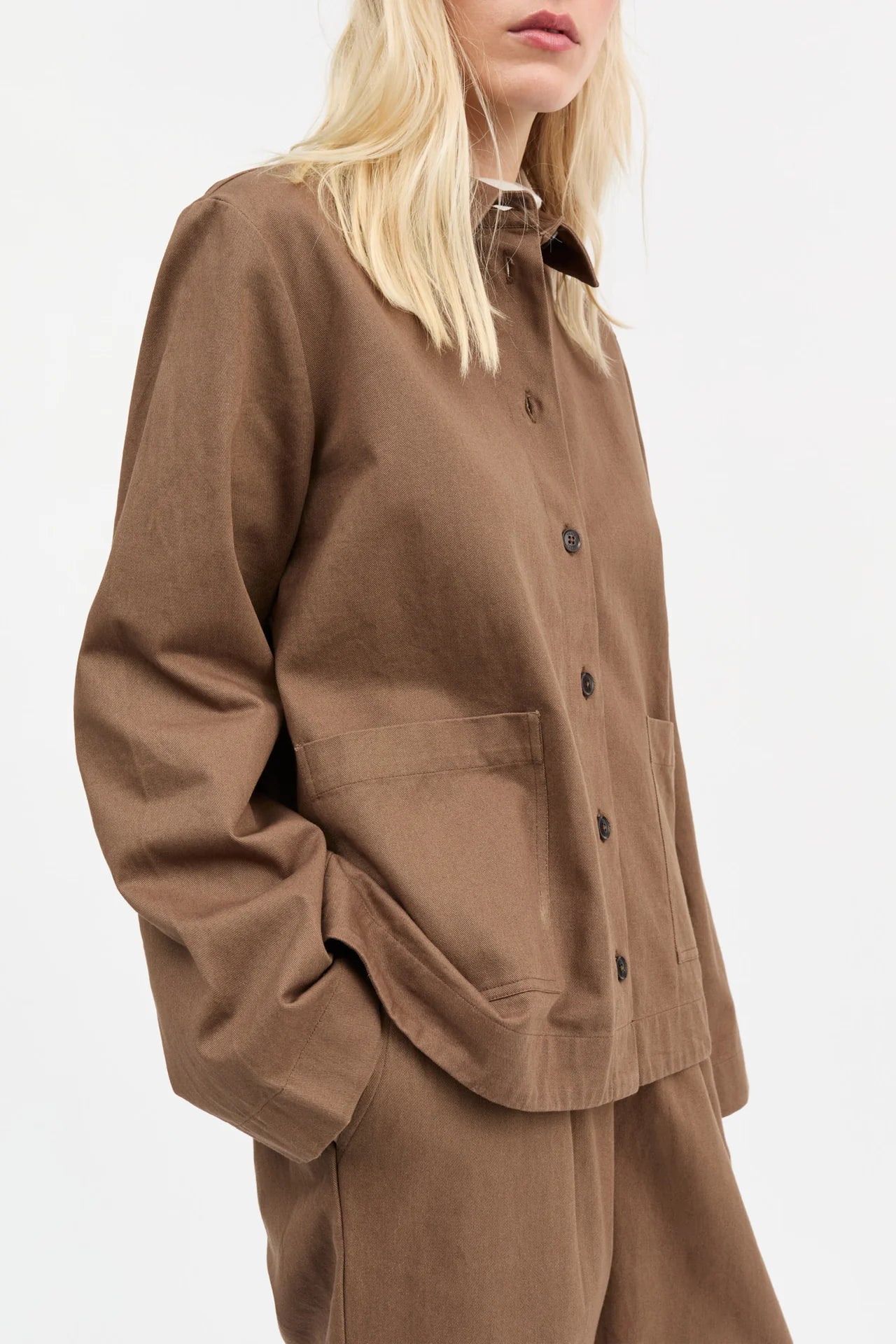 SKALL STUDIO - Heejin Organic Cotton Shirt in Cardamom - Tempo